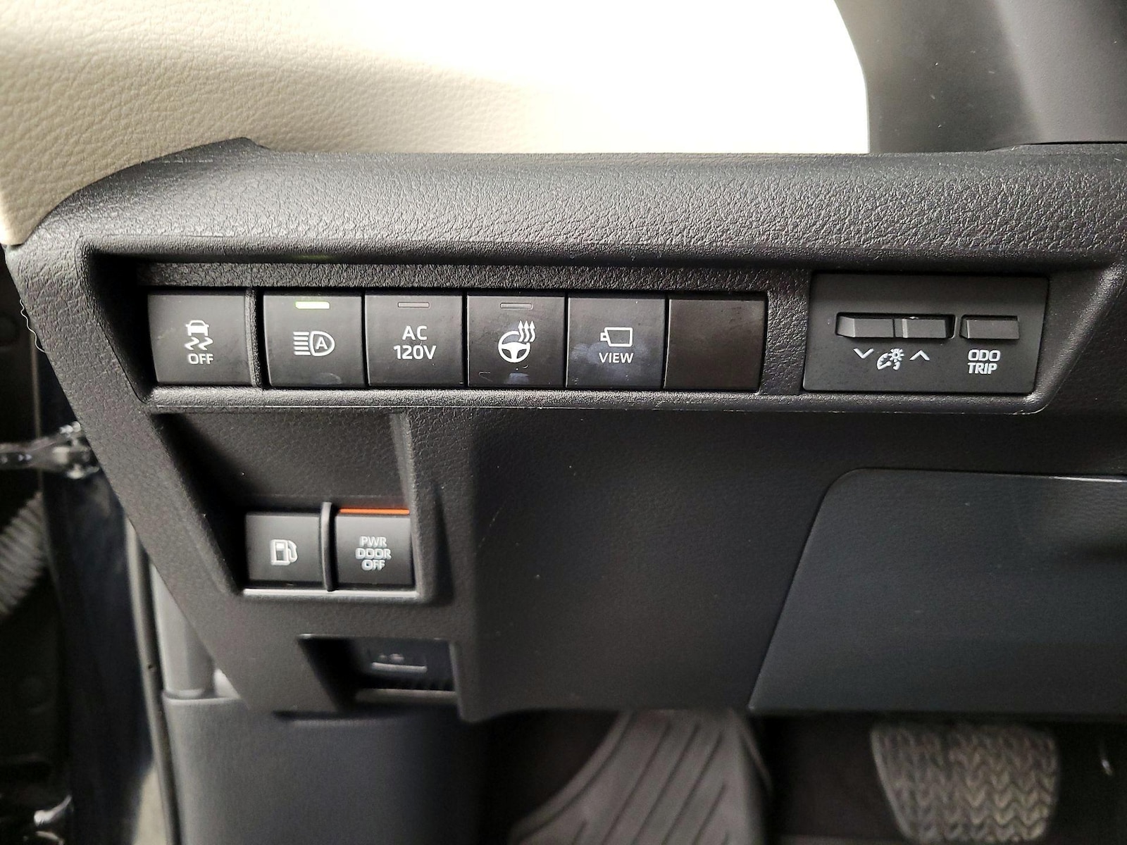 2023 Toyota Sienna Platinum - Photo 14