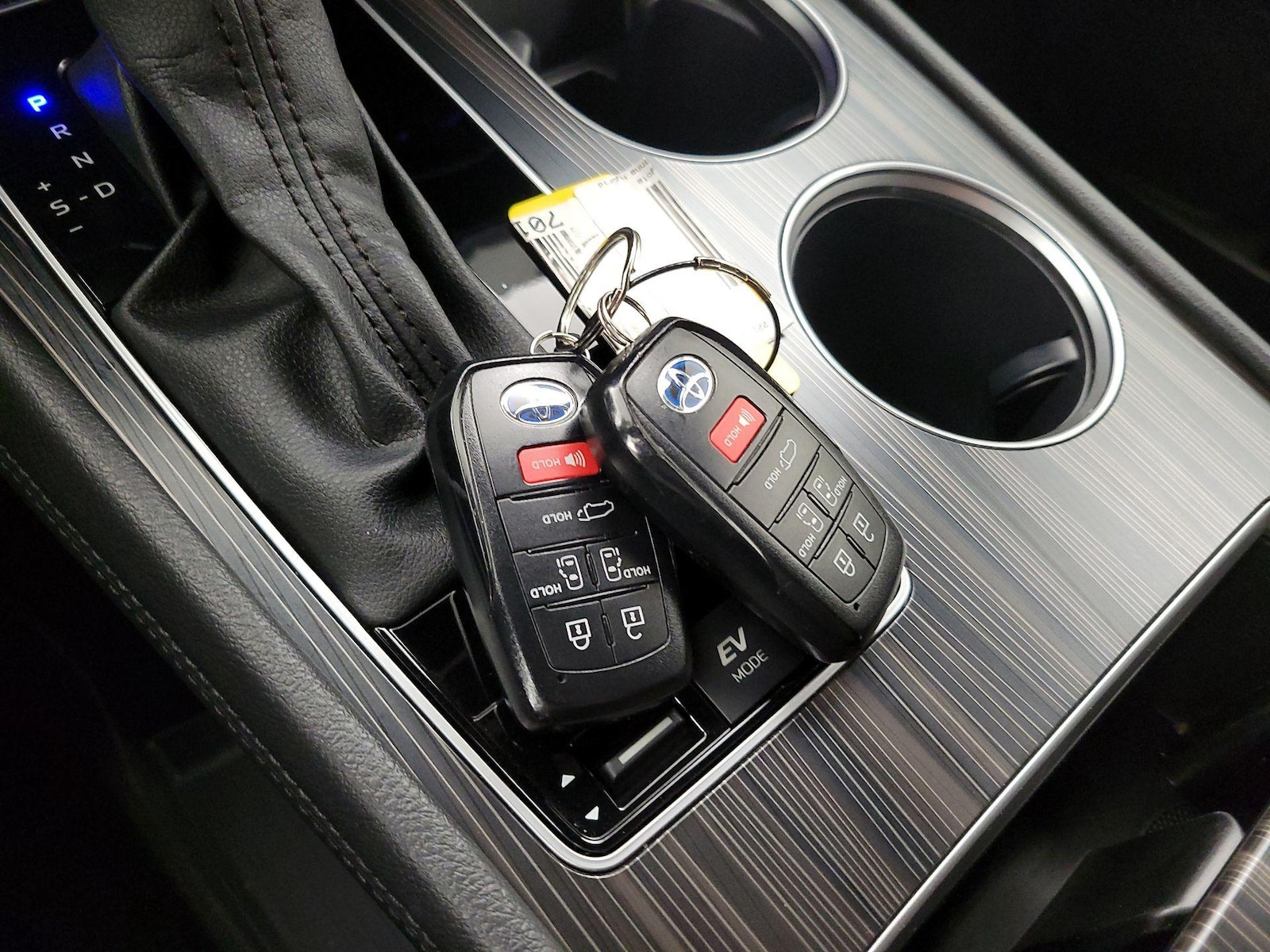 2023 Toyota Sienna Platinum - Photo 25
