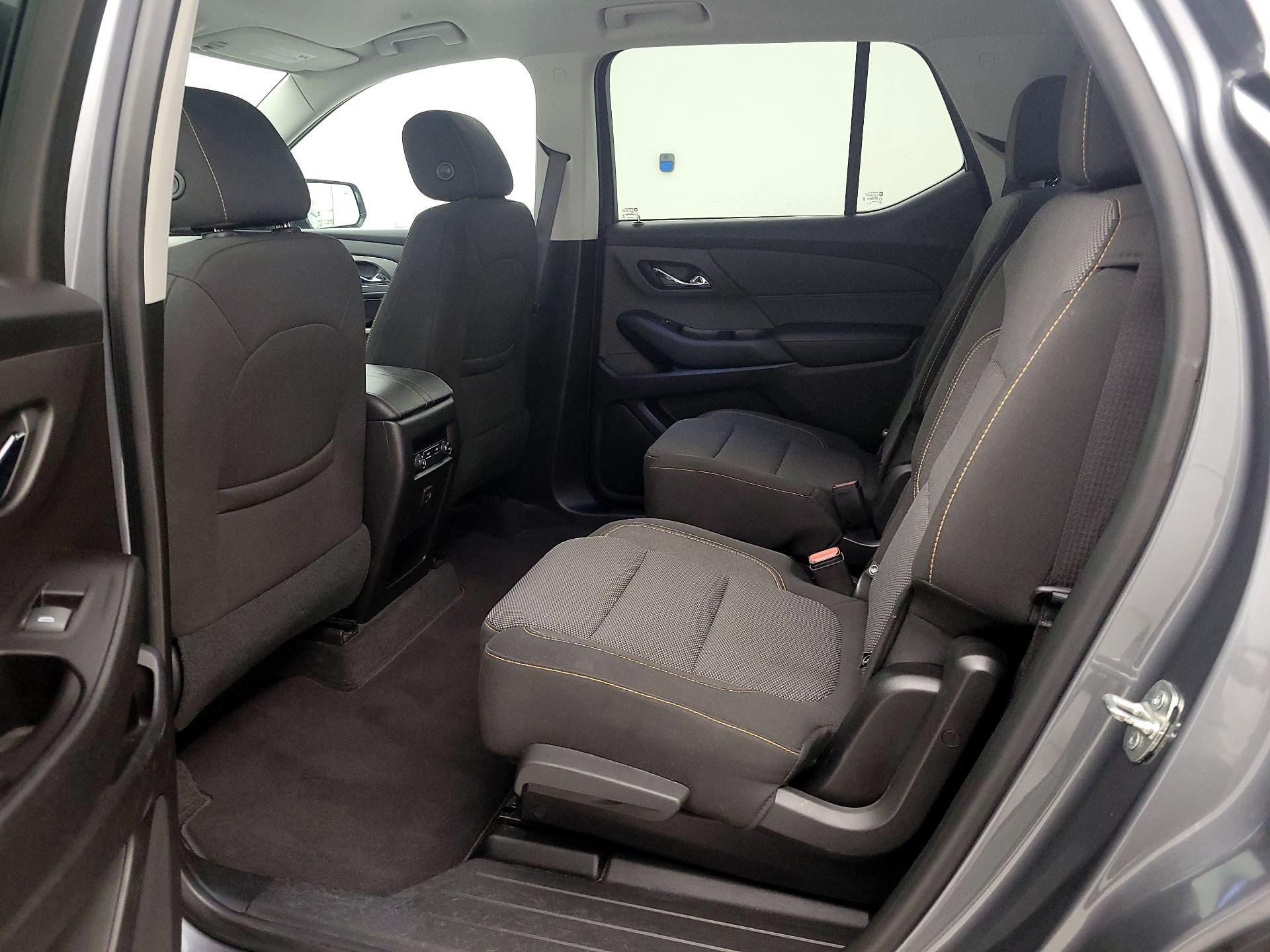 Thumbnail: 2020 Chevrolet Traverse - 19