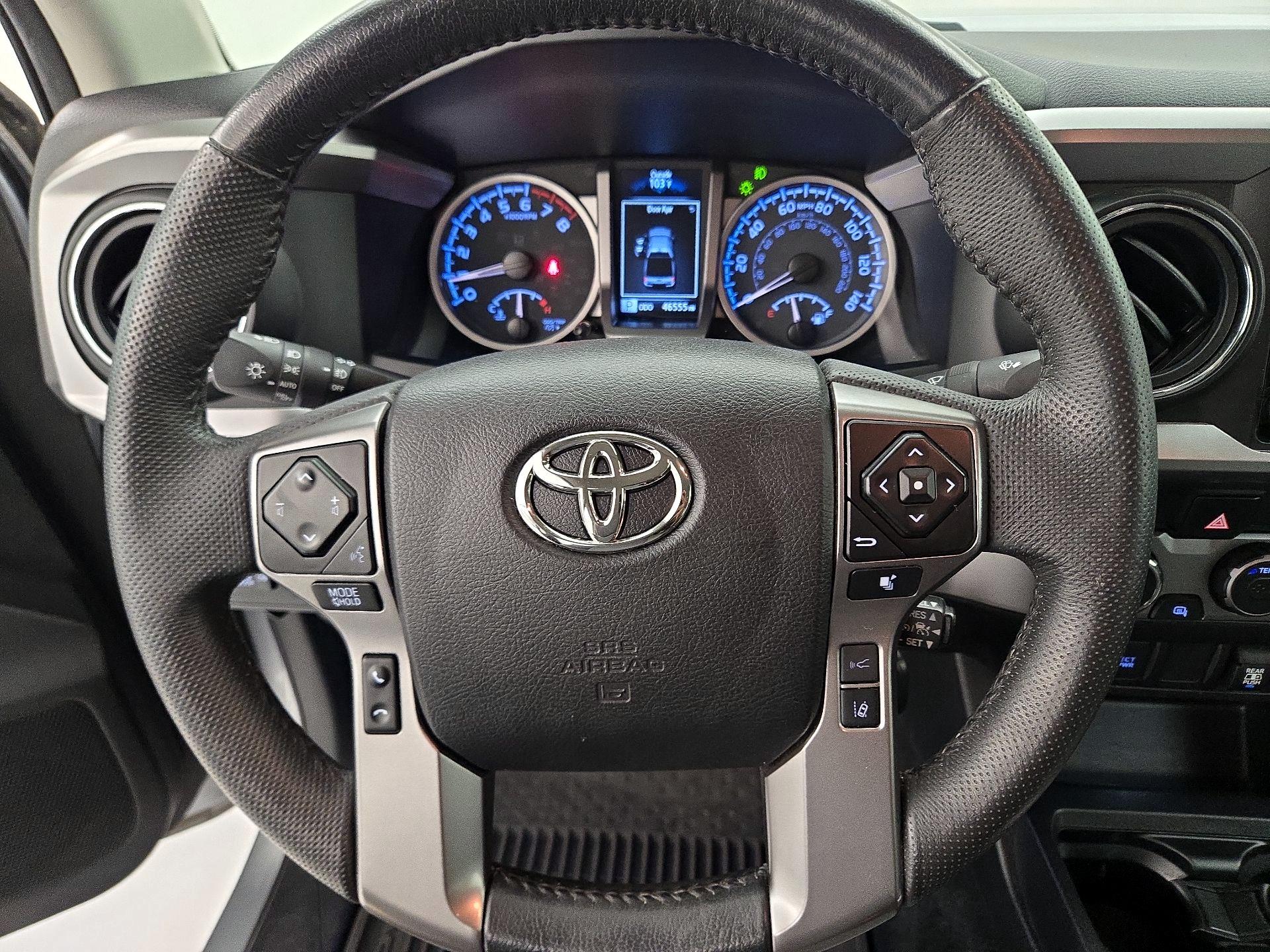 Thumbnail: 2022 Toyota Tacoma - 10