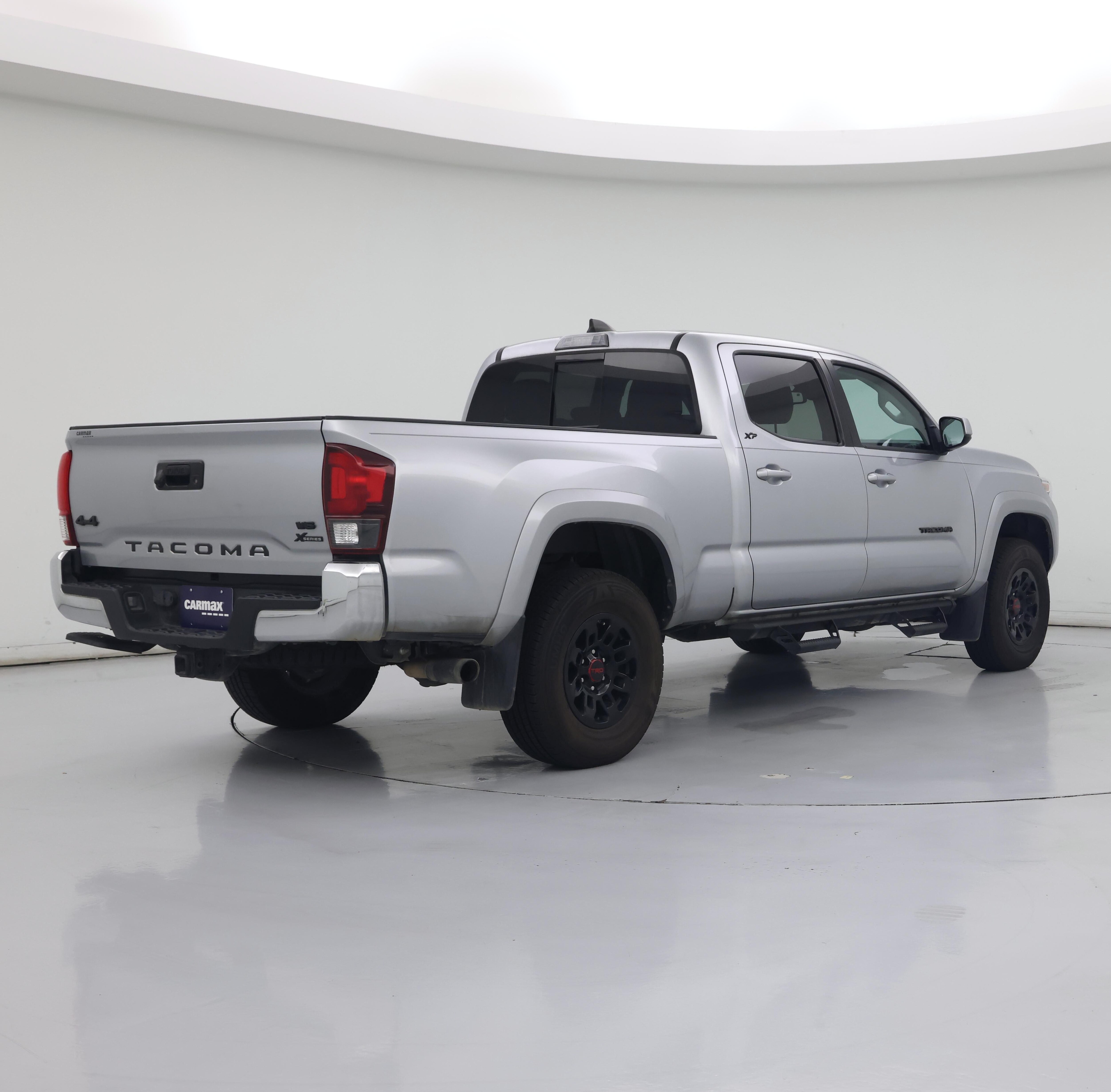 Thumbnail: 2022 Toyota Tacoma - 8