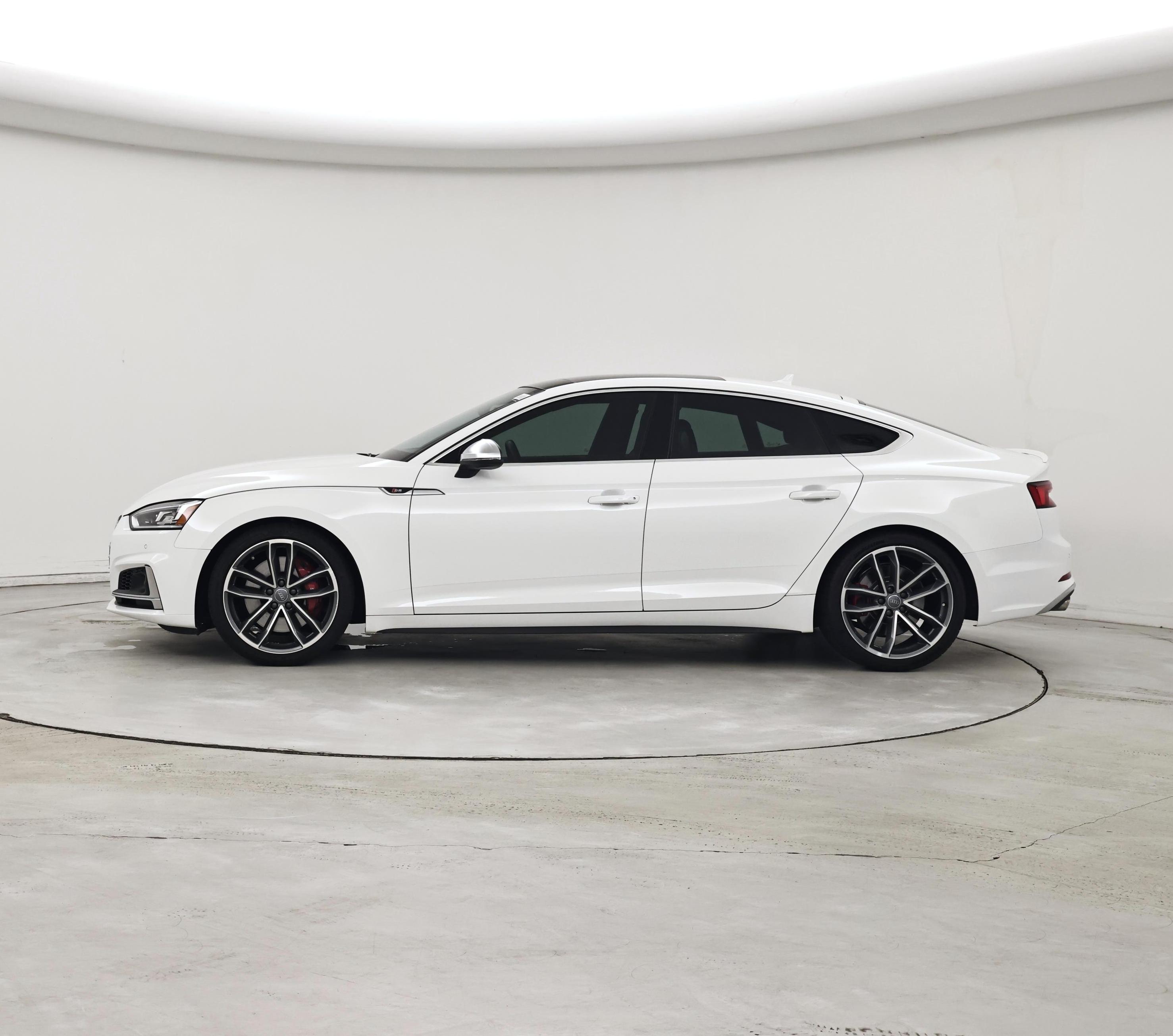 Thumbnail: 2018 Audi S5 - 3