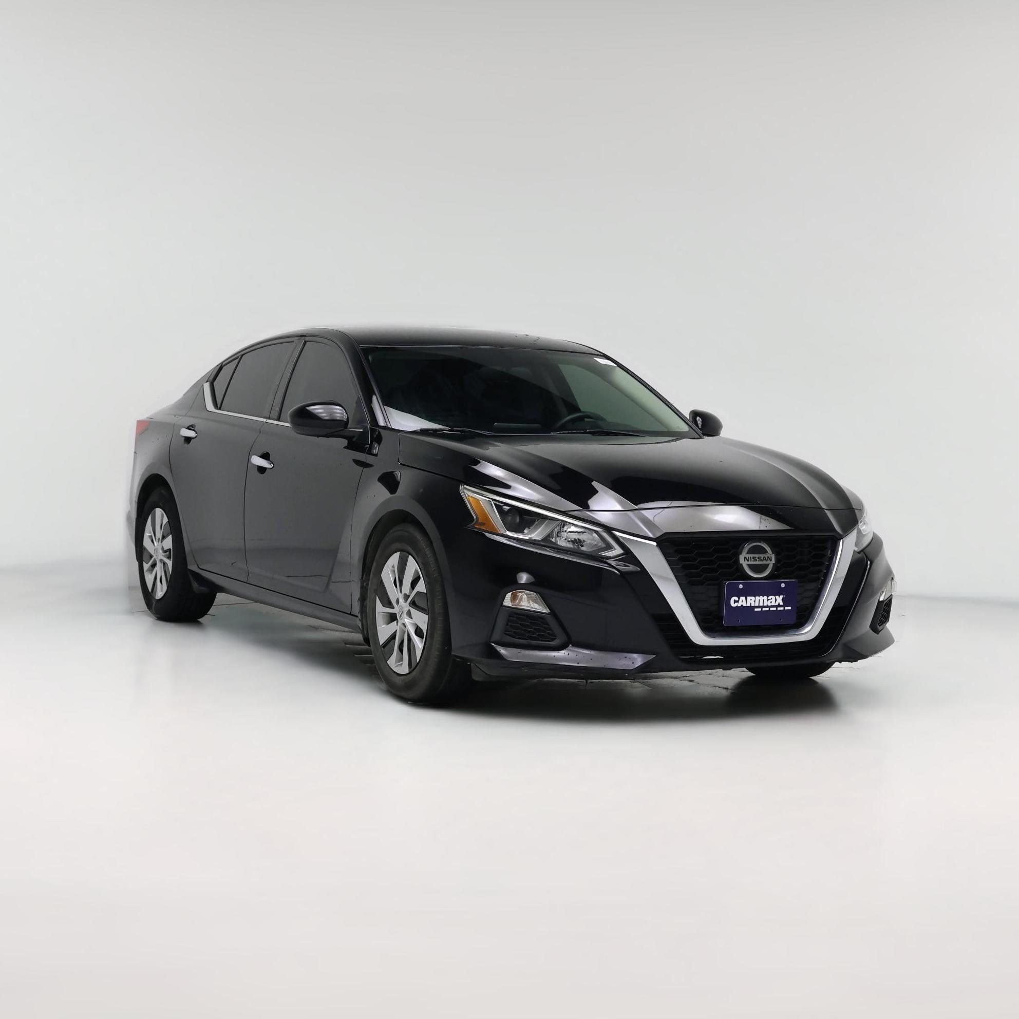 Thumbnail: 2020 Nissan Altima - 1