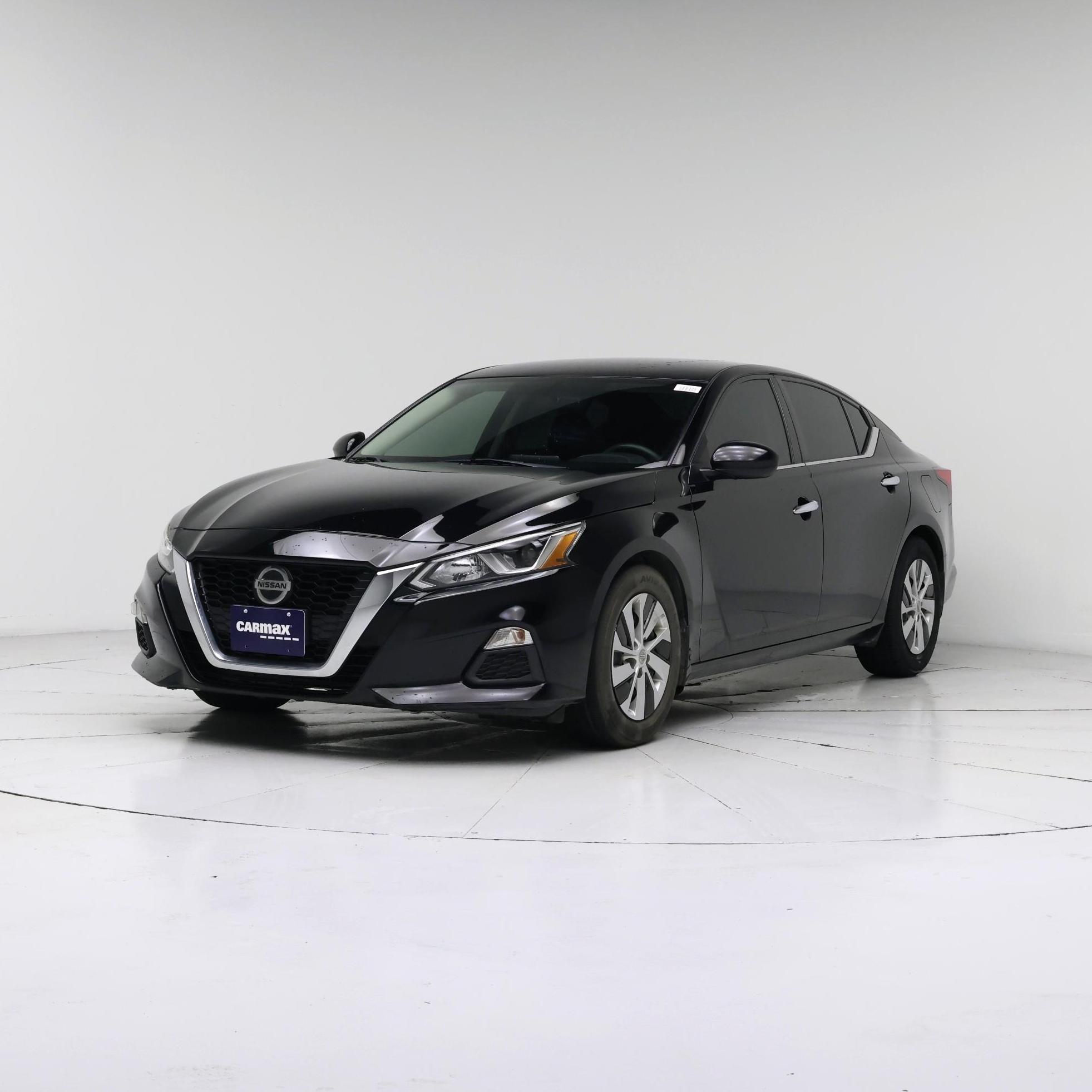 Thumbnail: 2020 Nissan Altima - 4