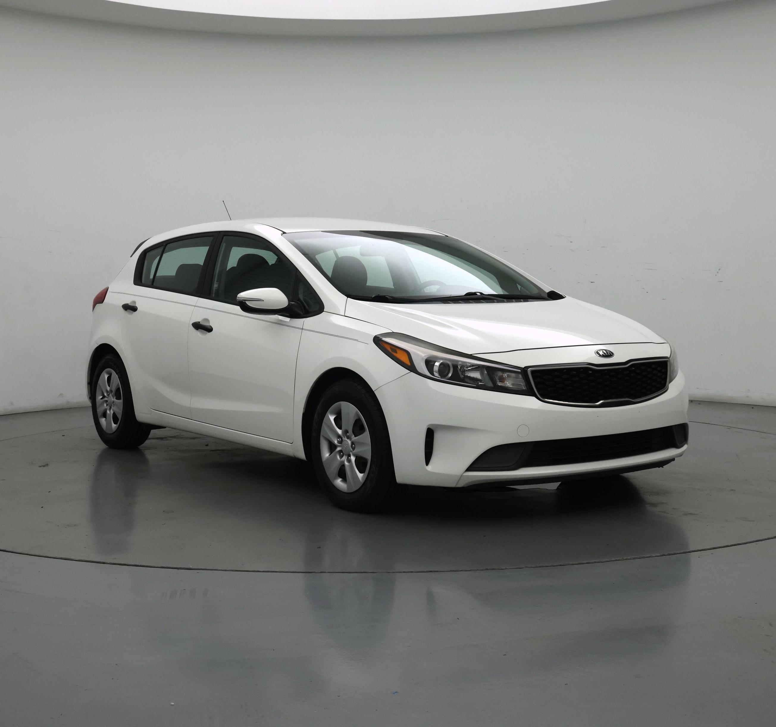 White 2017 Kia Forte5 Hatchback Front-Wheel Drive Automatic
