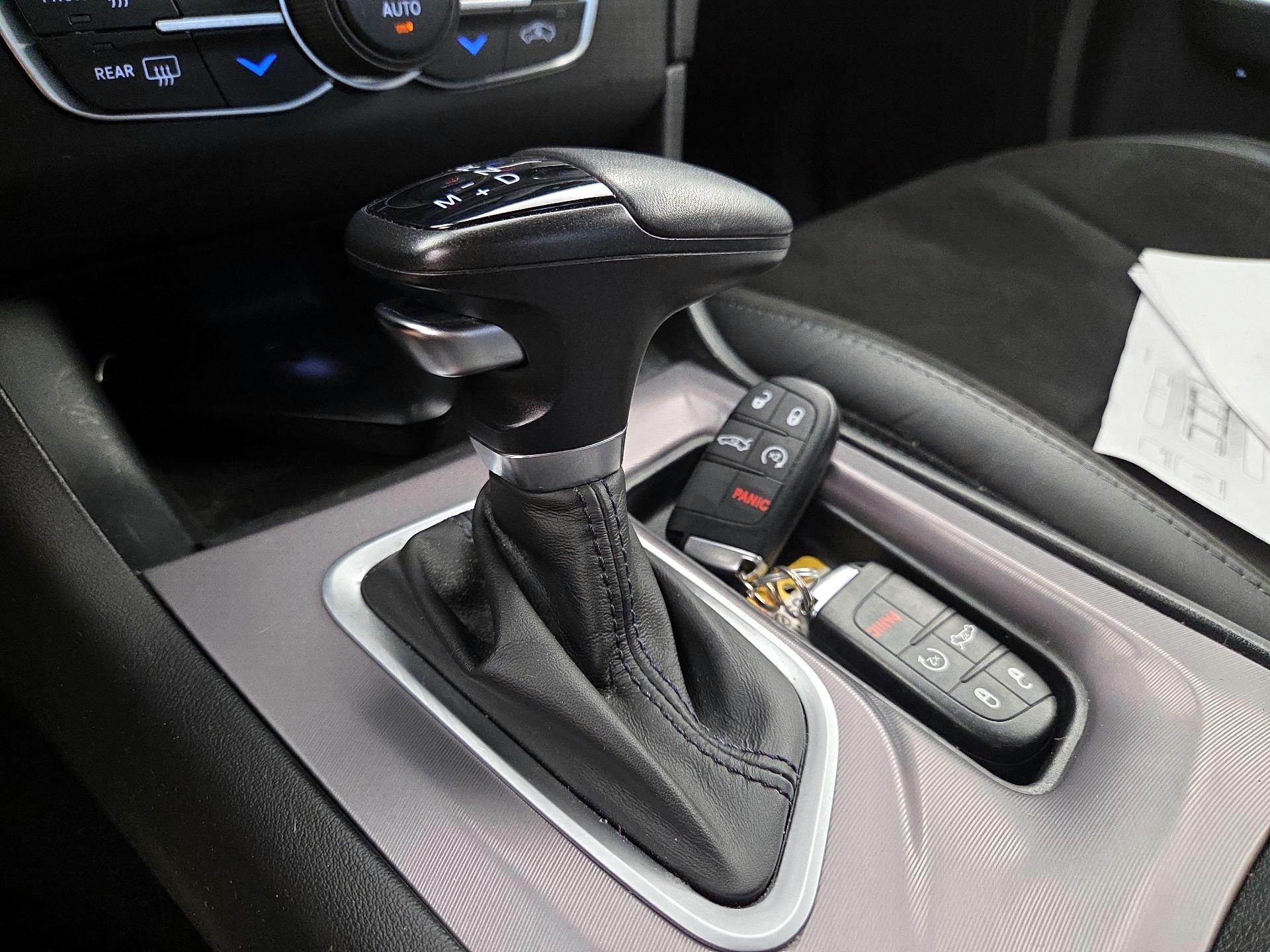 Thumbnail: 2022 Dodge Charger - 17