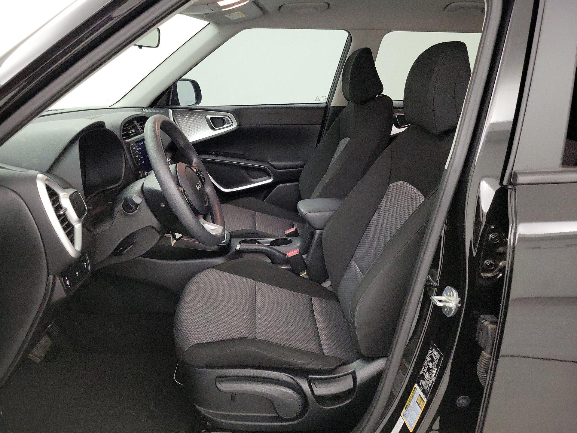 Thumbnail: 2022 Kia Soul - 11