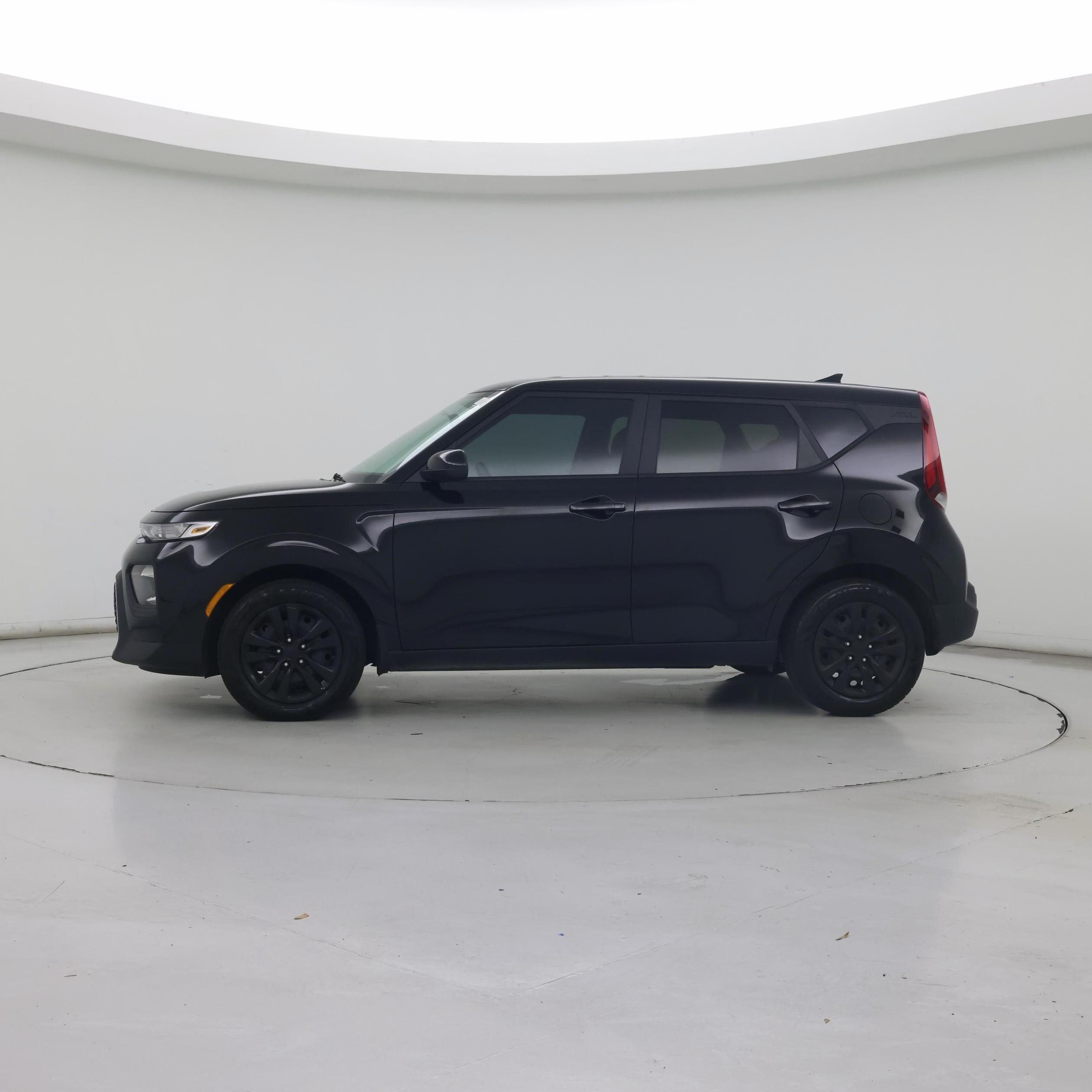 Thumbnail: 2022 Kia Soul - 3