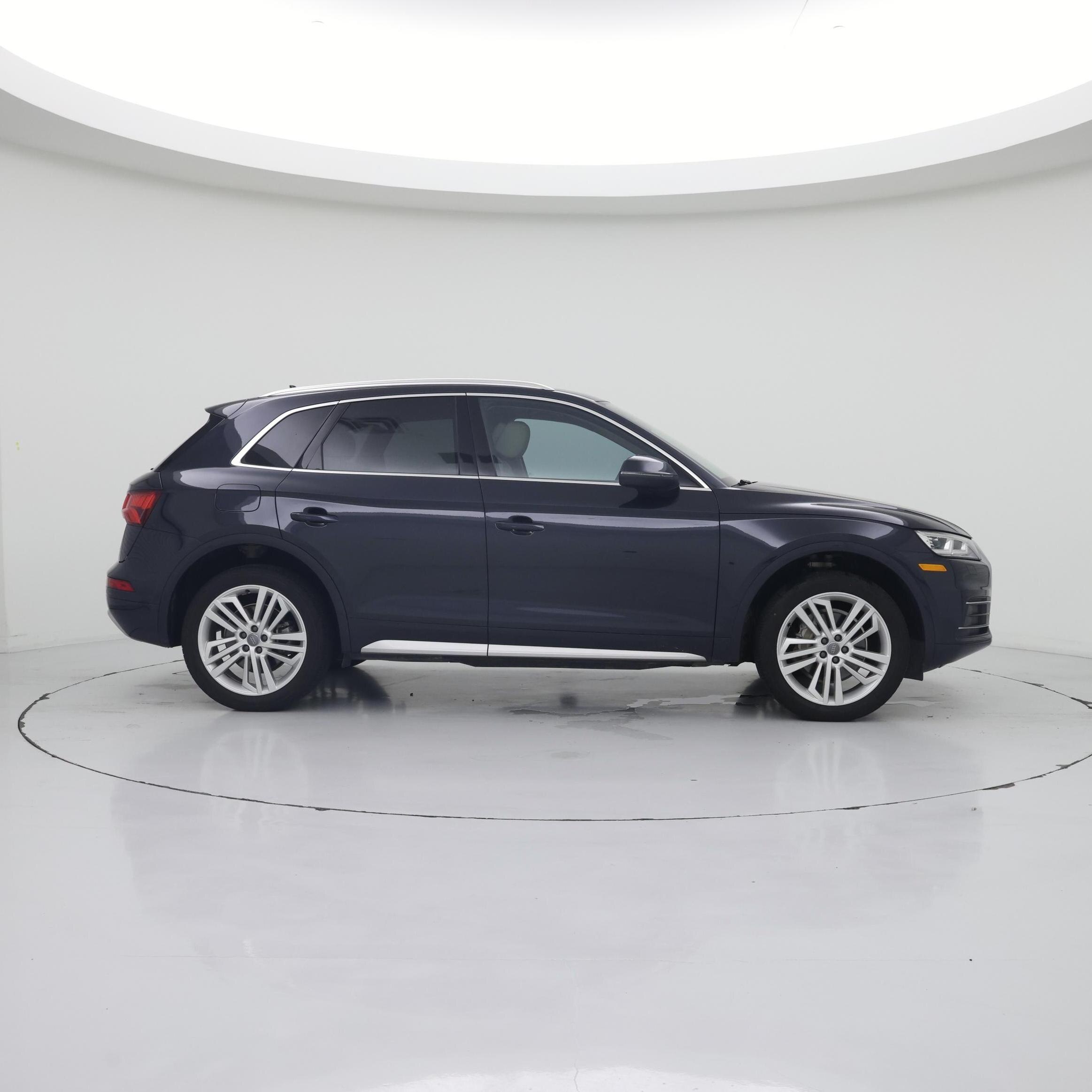 Thumbnail: 2020 Audi Q5 - 7
