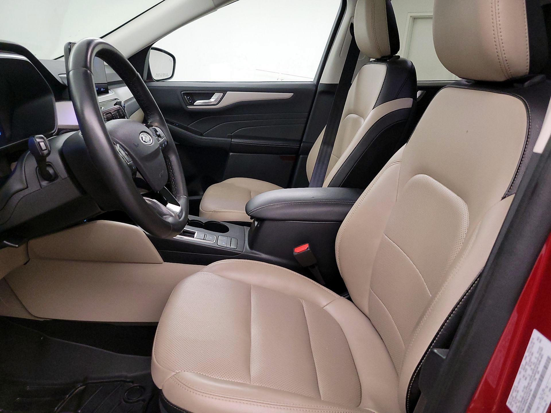 Thumbnail: 2022 Ford Escape - 11