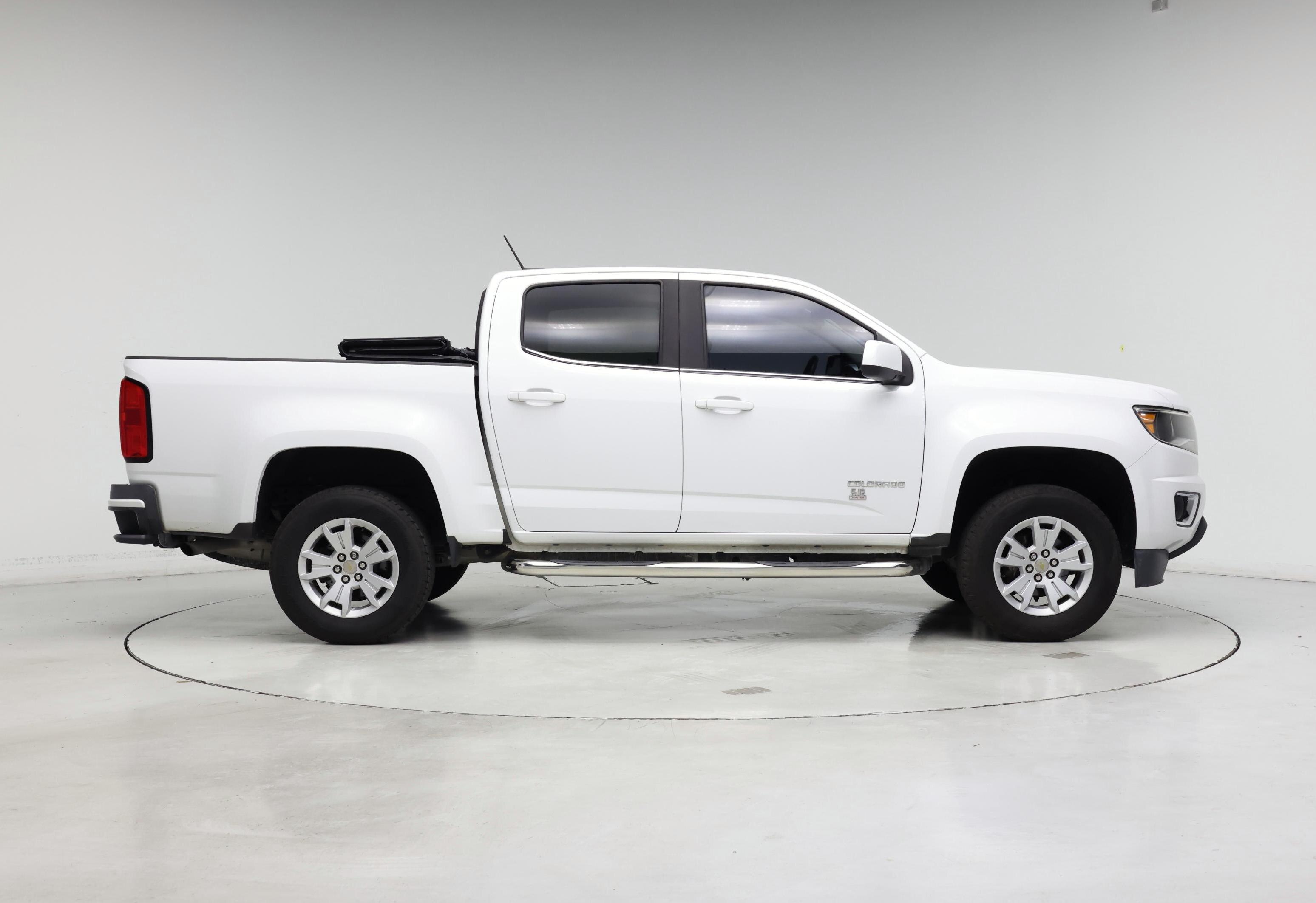 Thumbnail: 2018 Chevrolet Colorado - 7