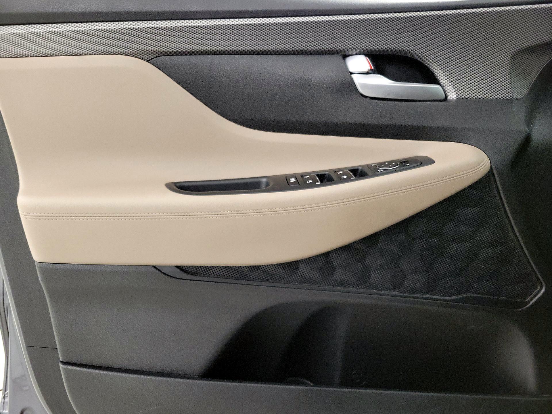 Thumbnail: 2020 Hyundai Santa Fe - 12