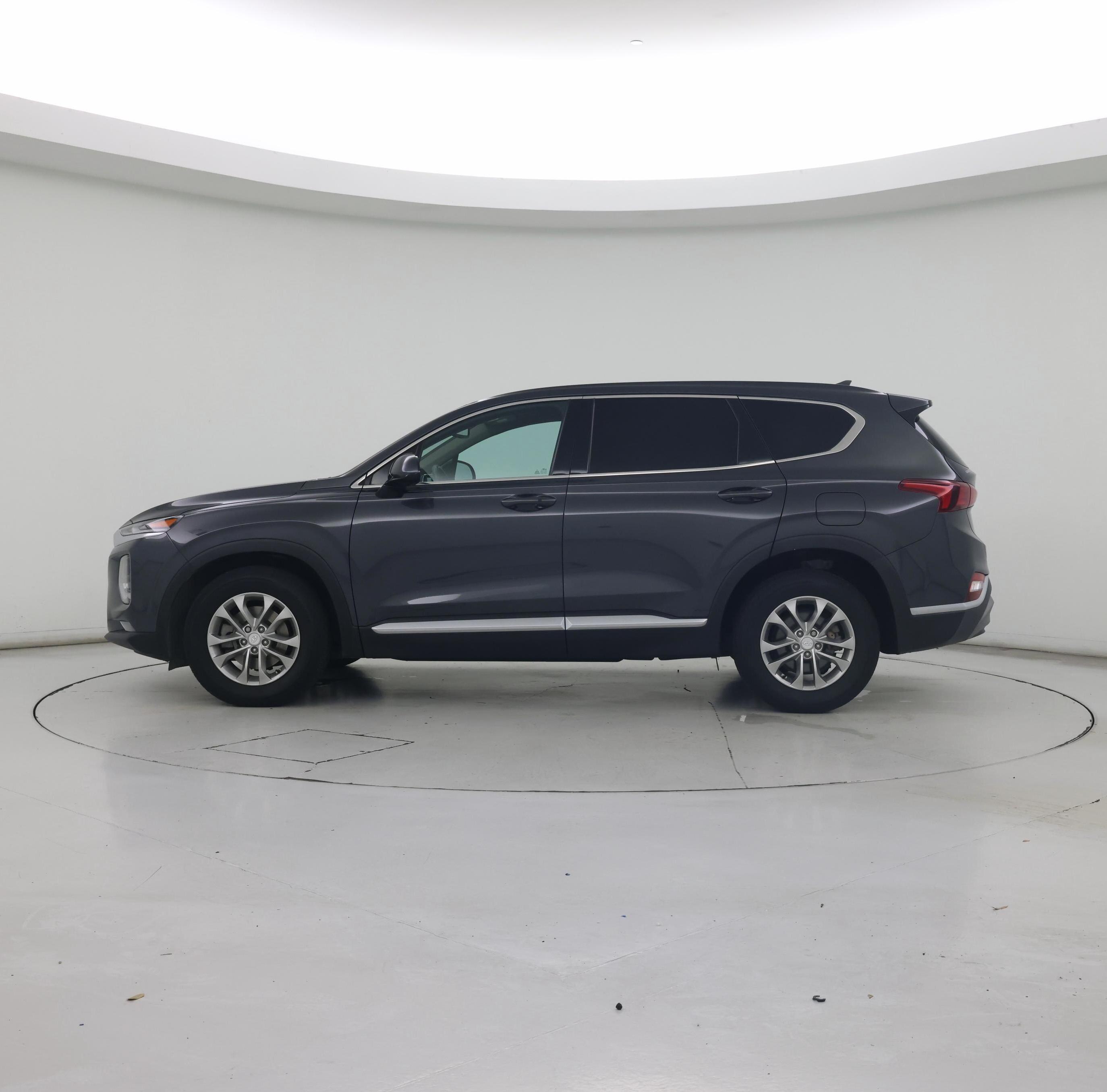 Thumbnail: 2020 Hyundai Santa Fe - 3