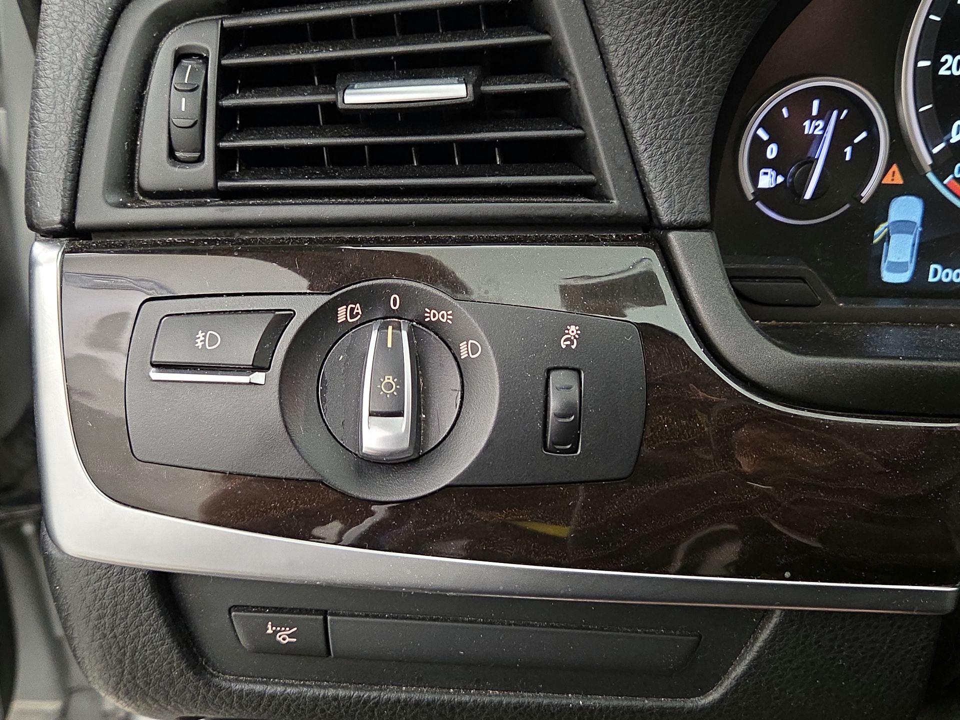 Thumbnail: 2016 BMW 5 Series - 13