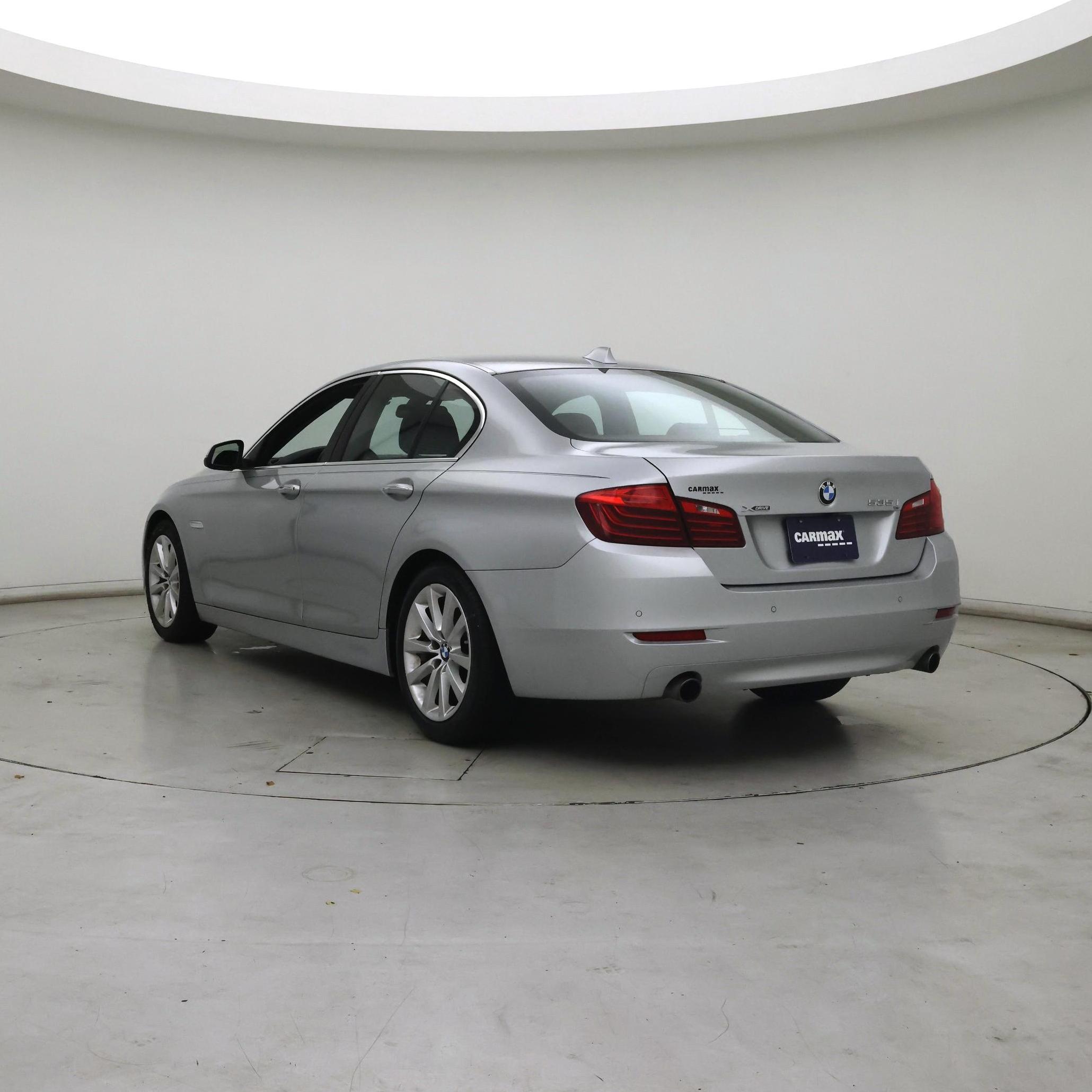 Thumbnail: 2016 BMW 5 Series - 2