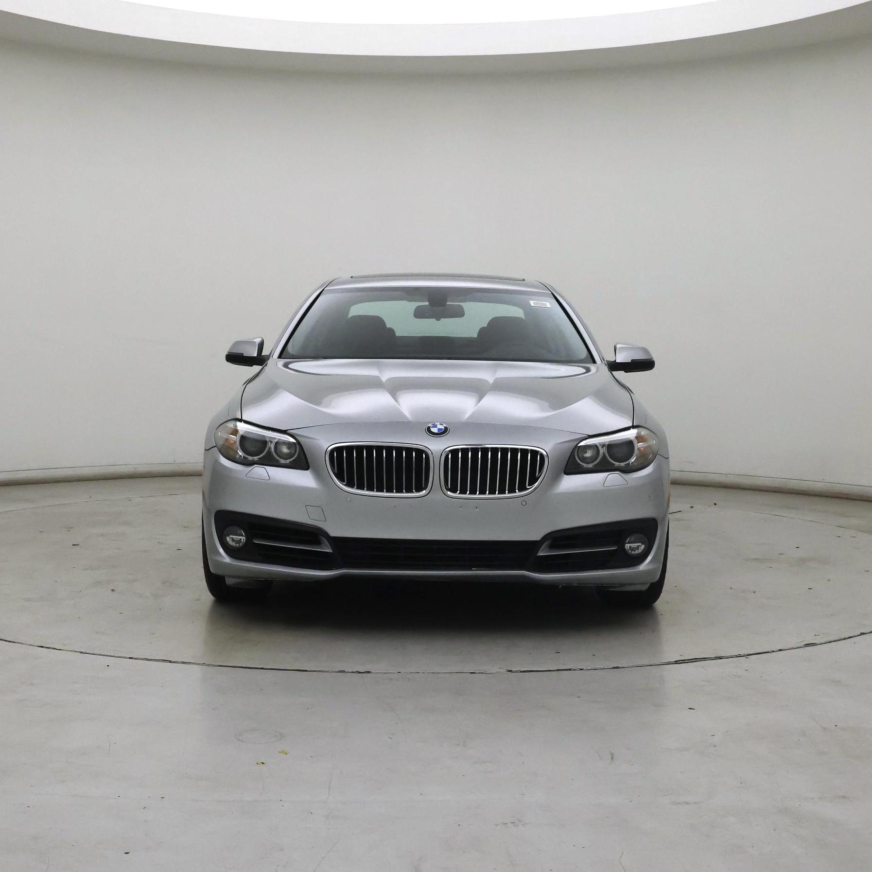 Thumbnail: 2016 BMW 5 Series - 5