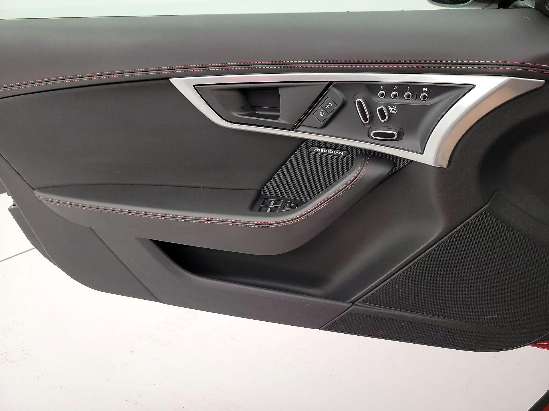 Thumbnail: 2020 Jaguar F-Type - 12