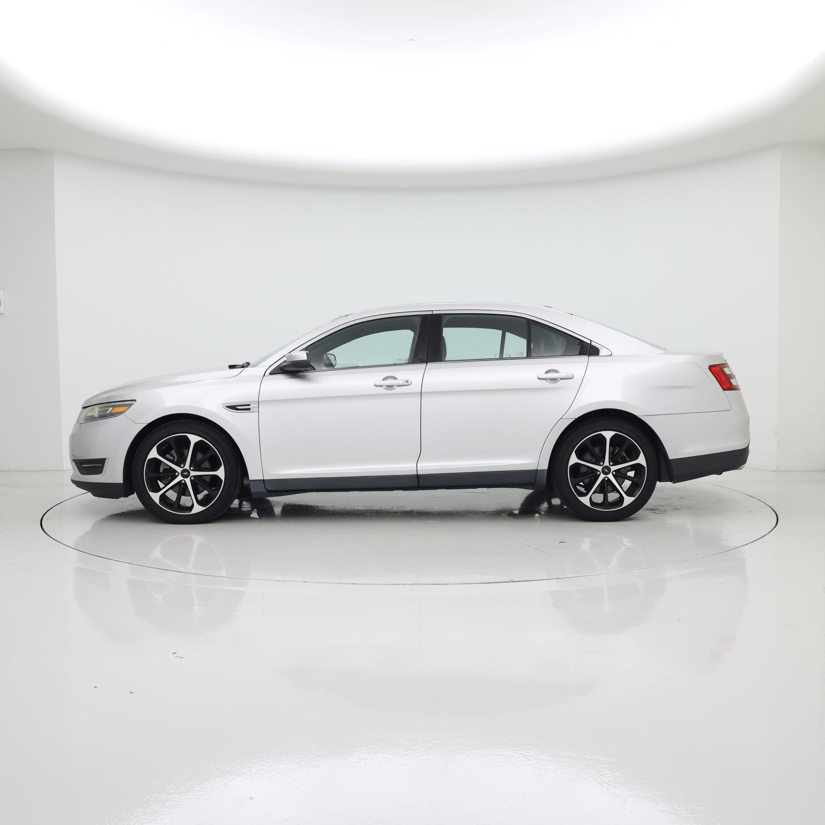 Thumbnail: 2015 Ford Taurus - 3