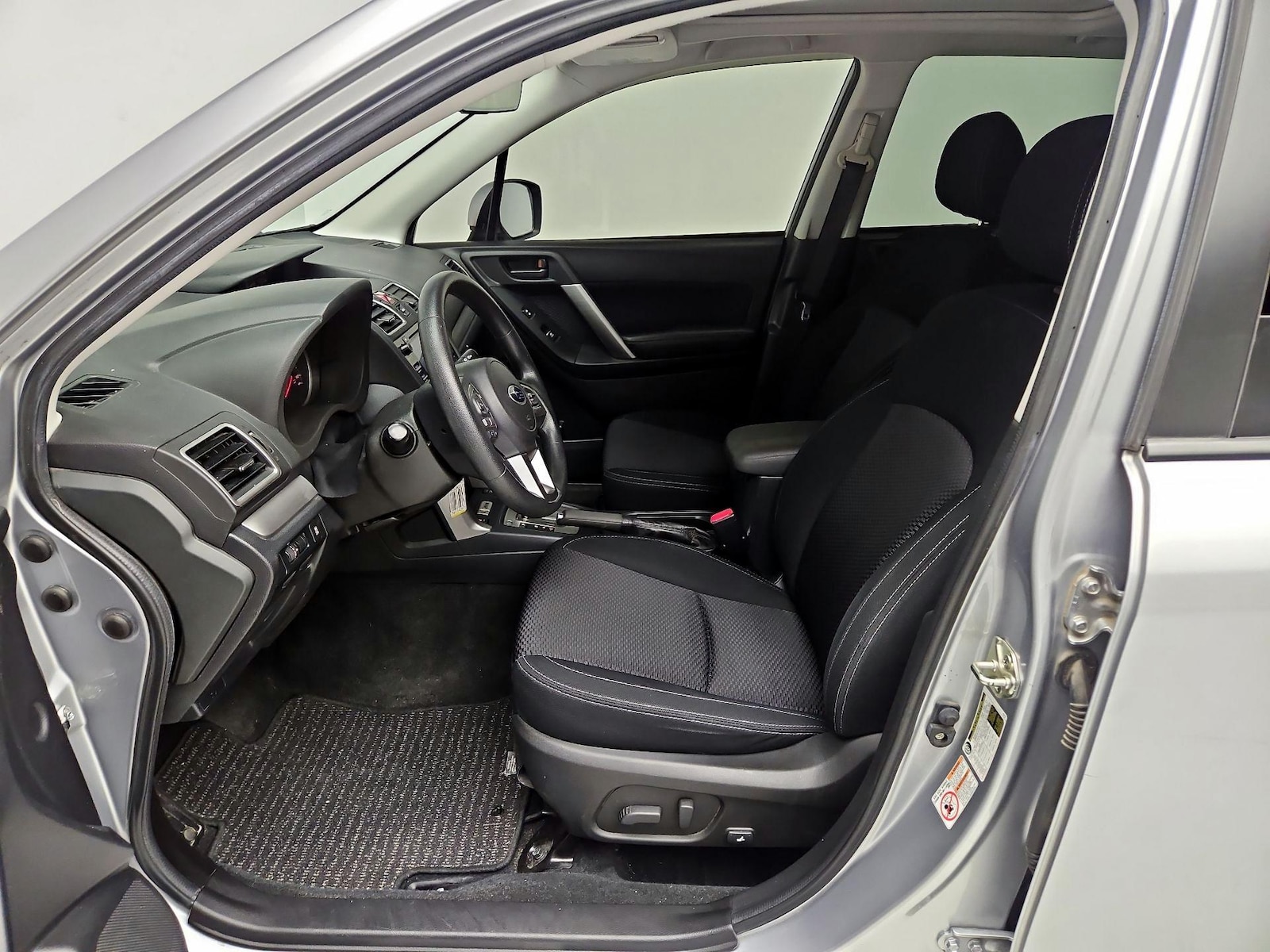 2018 Subaru Forester Premium - Photo 12