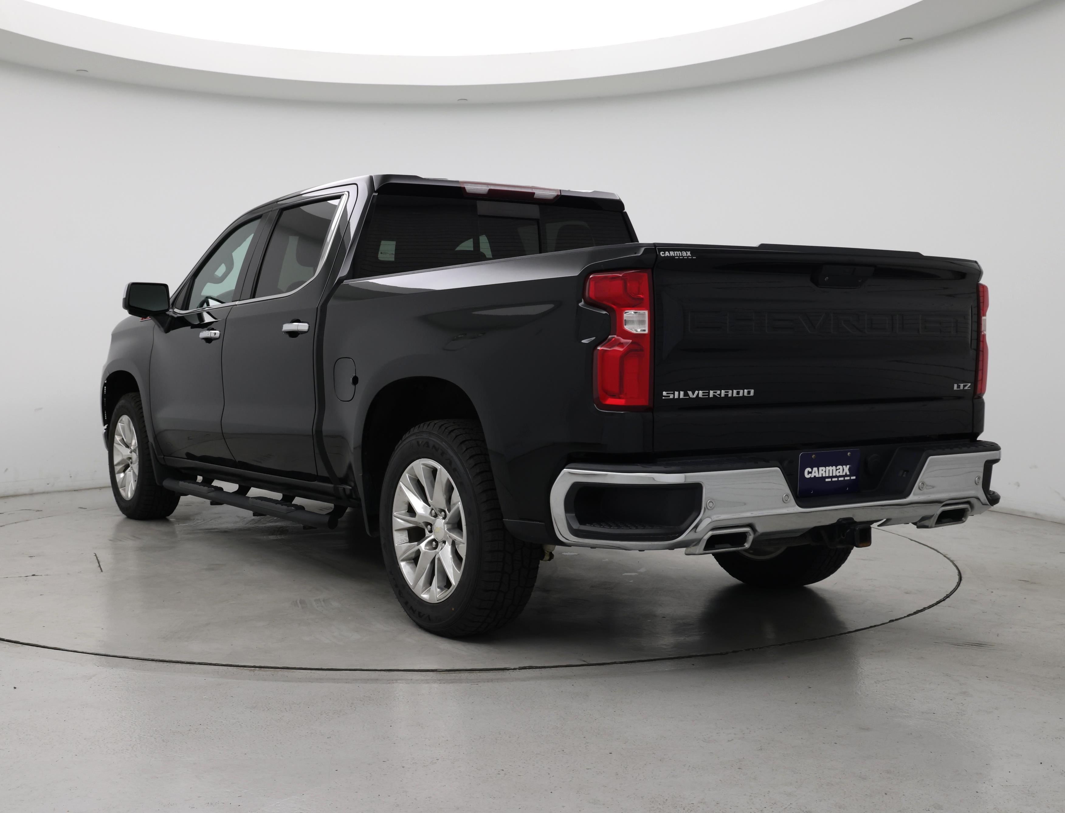 Thumbnail: 2020 Chevrolet Silverado 1500 - 2