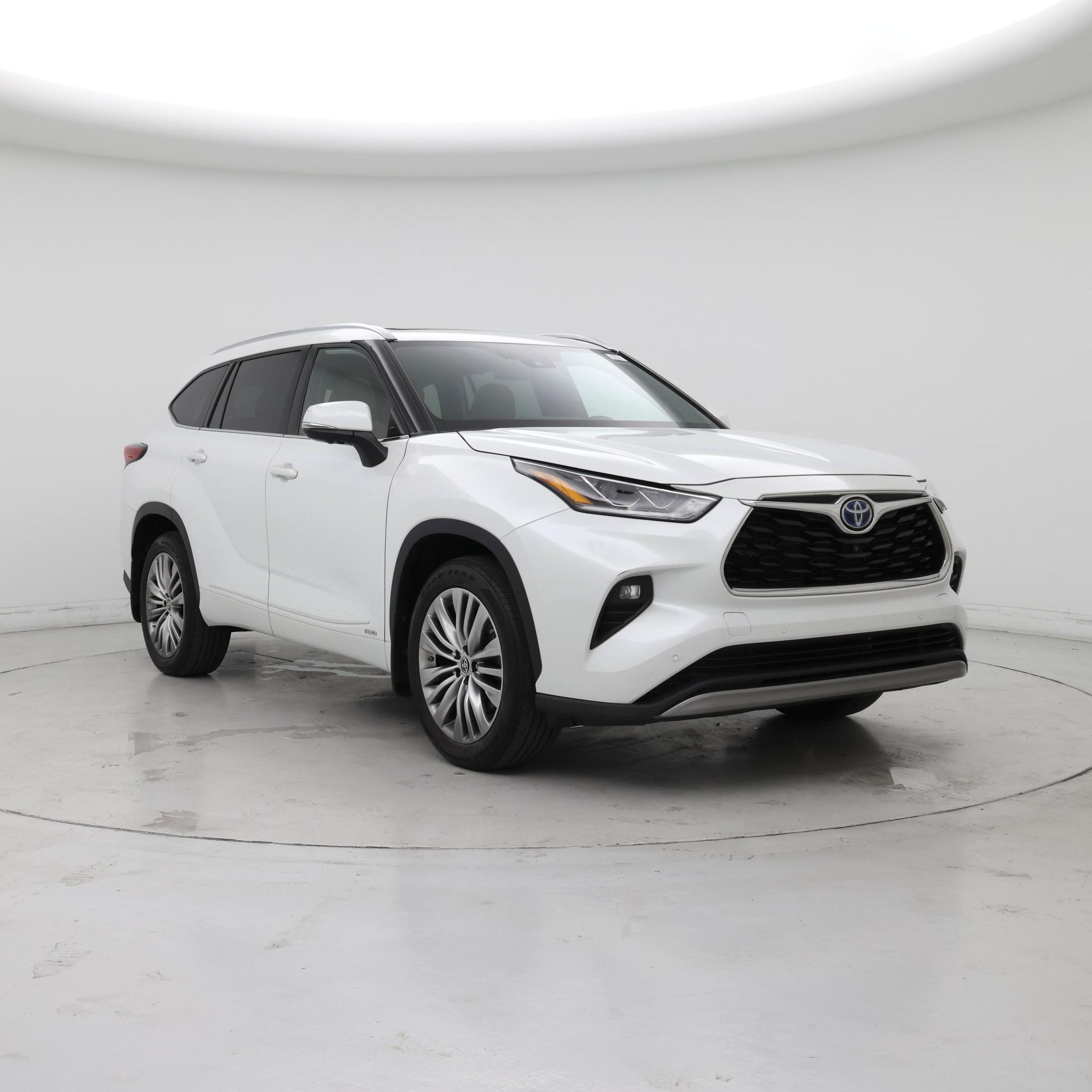 White 2023 Toyota Highlander Hybrid SUV / Crossover All-Wheel Drive Automatic