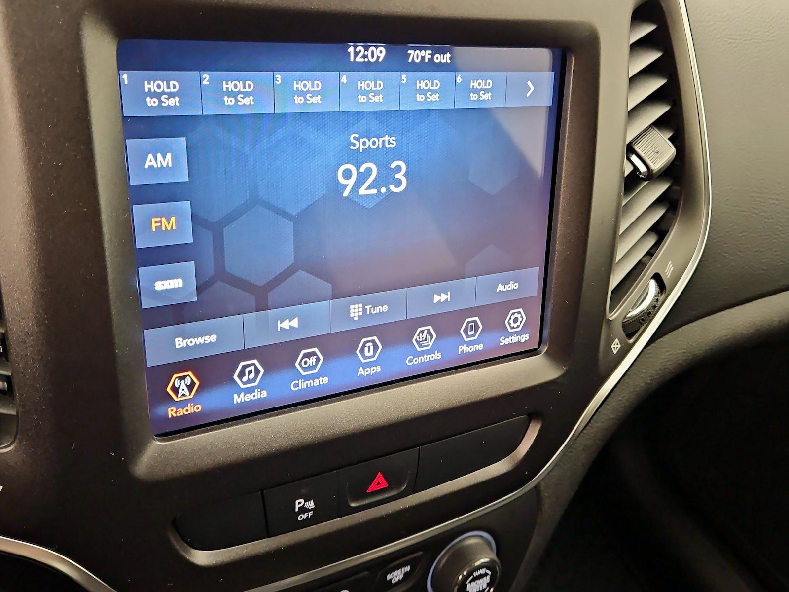 2020 Jeep Cherokee Trailhawk - Photo 16