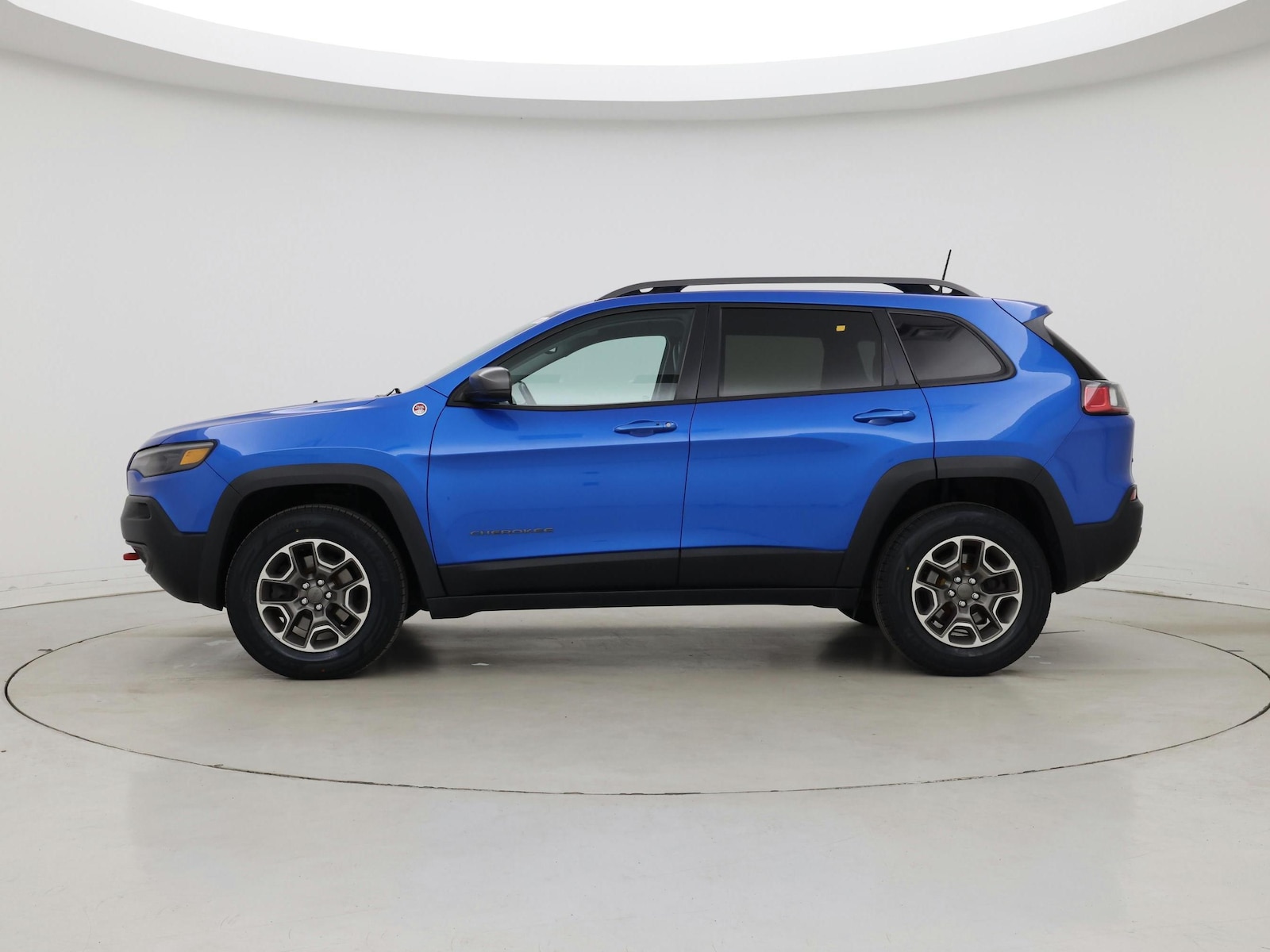 2020 Jeep Cherokee Trailhawk - Photo 4
