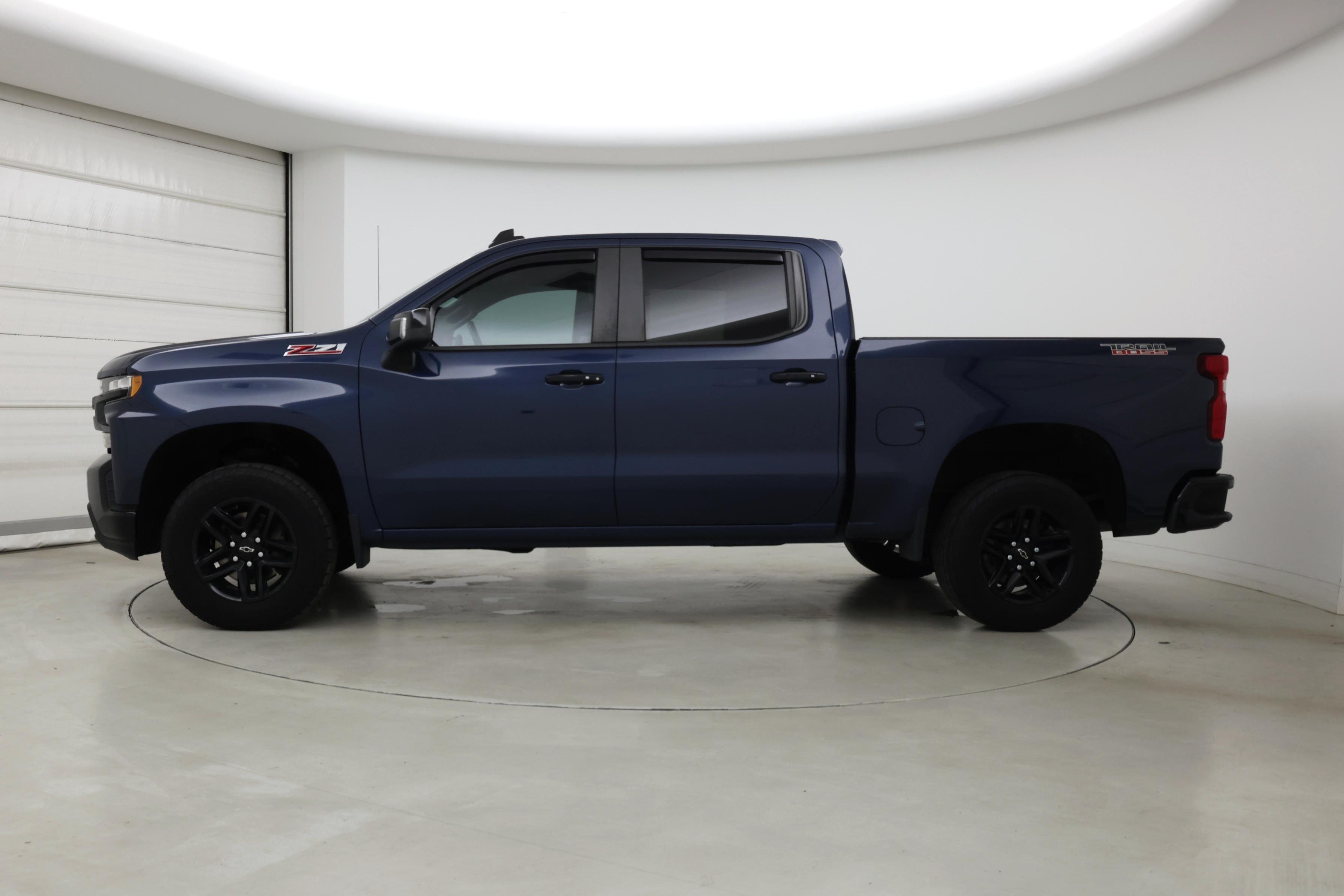 Thumbnail: 2019 Chevrolet Silverado 1500 - 3
