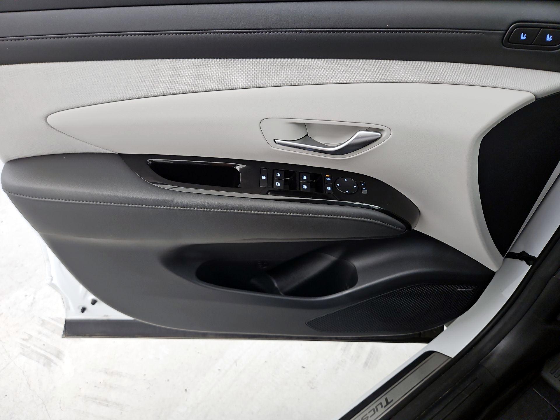 Thumbnail: 2025 Hyundai Tucson - 12