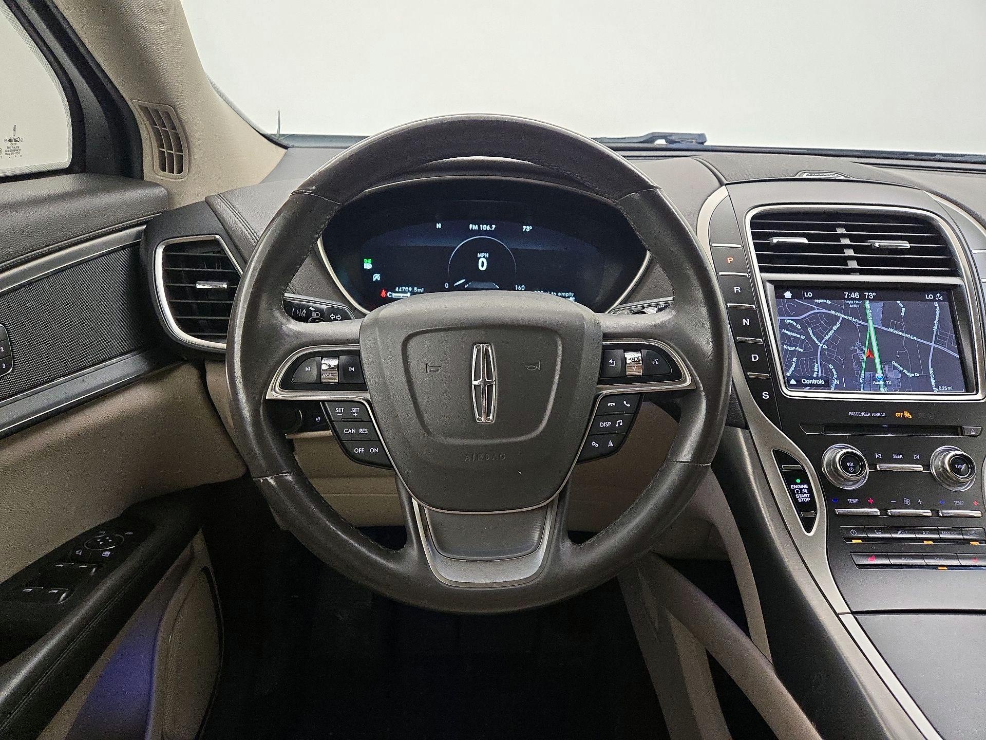Thumbnail: 2019 Lincoln Nautilus - 10