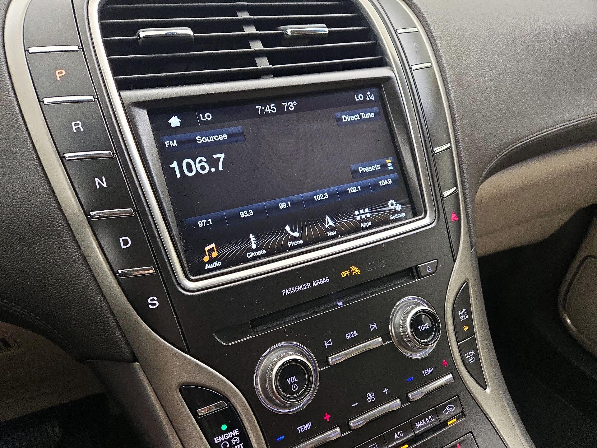 Thumbnail: 2019 Lincoln Nautilus - 16