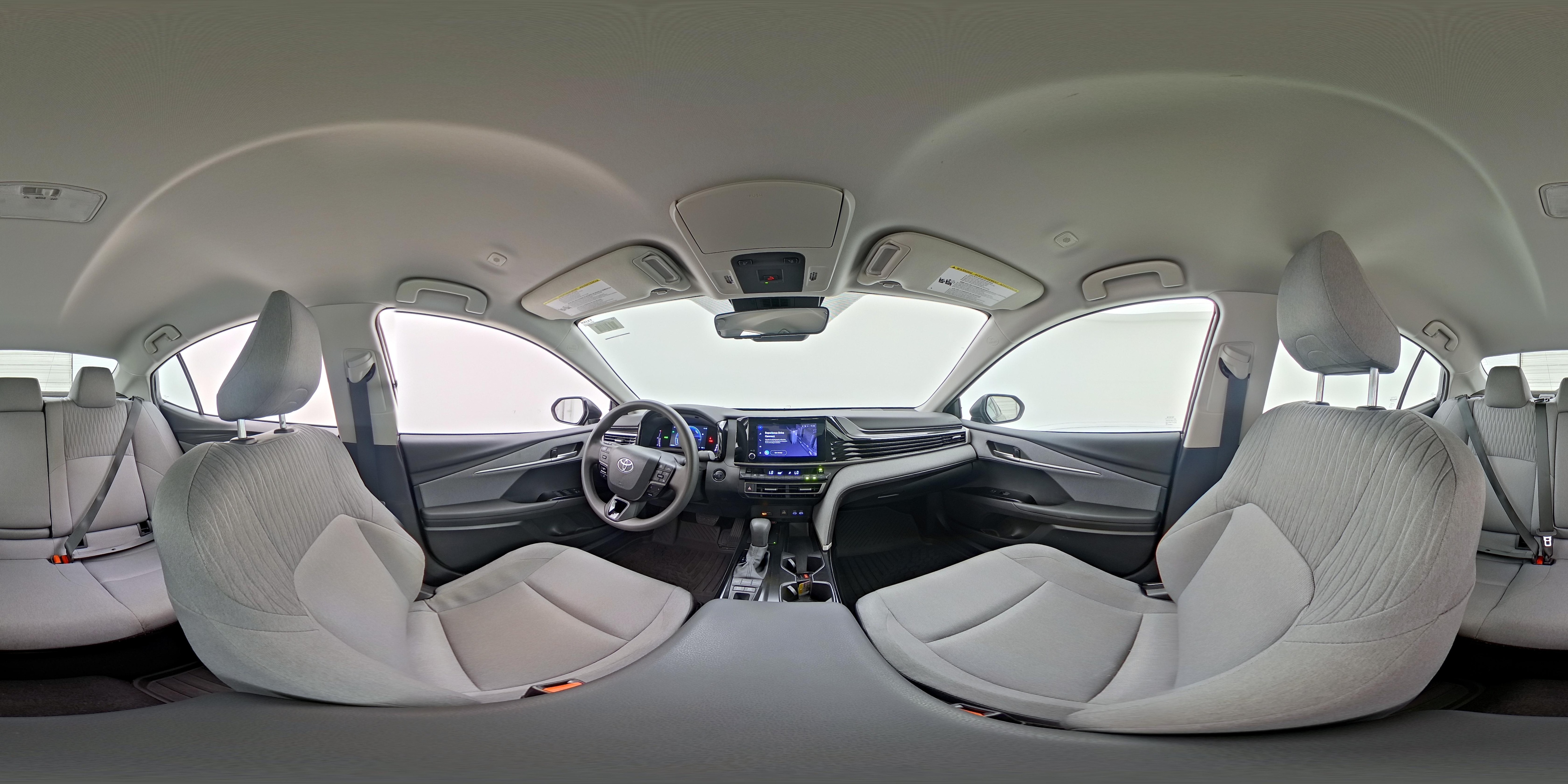 2025 Toyota Camry LE - Photo 24