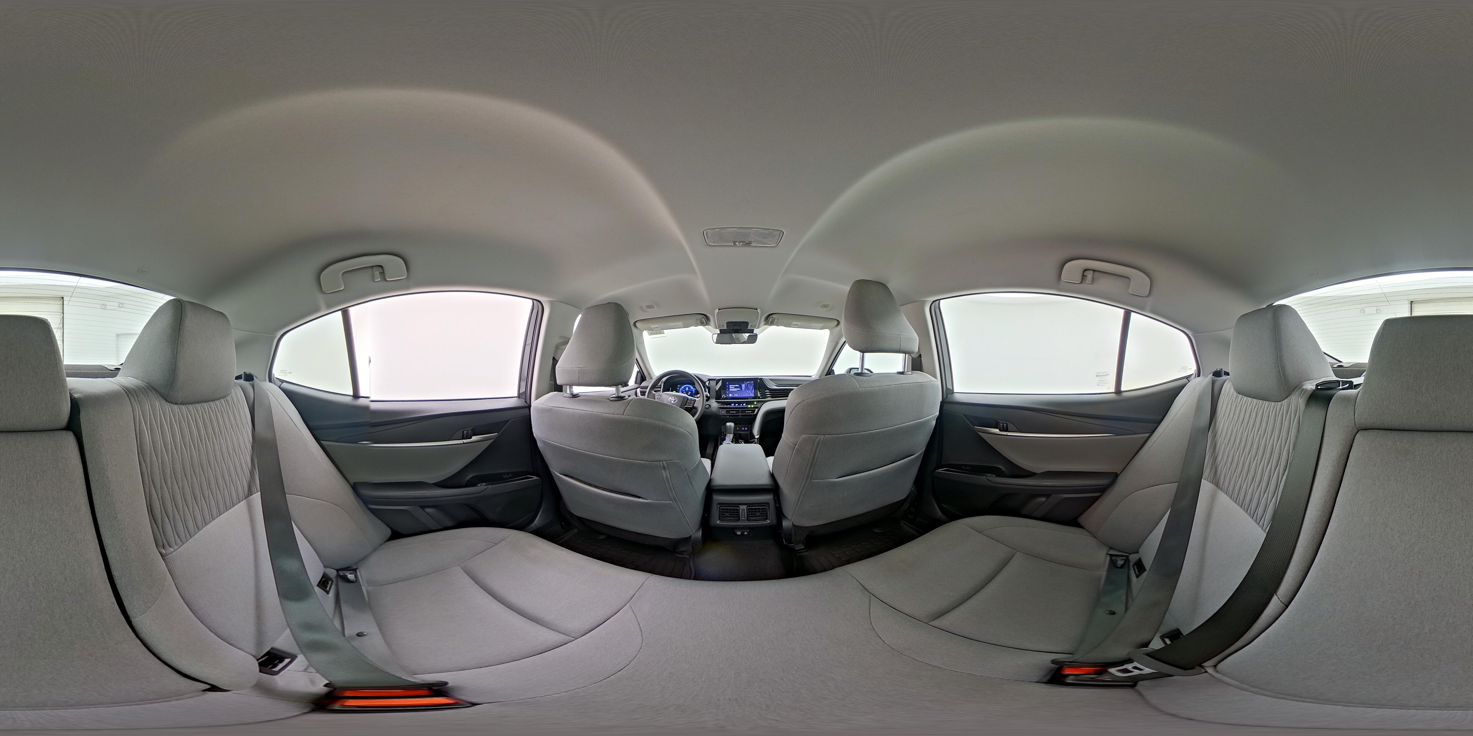 2025 Toyota Camry LE - Photo 25