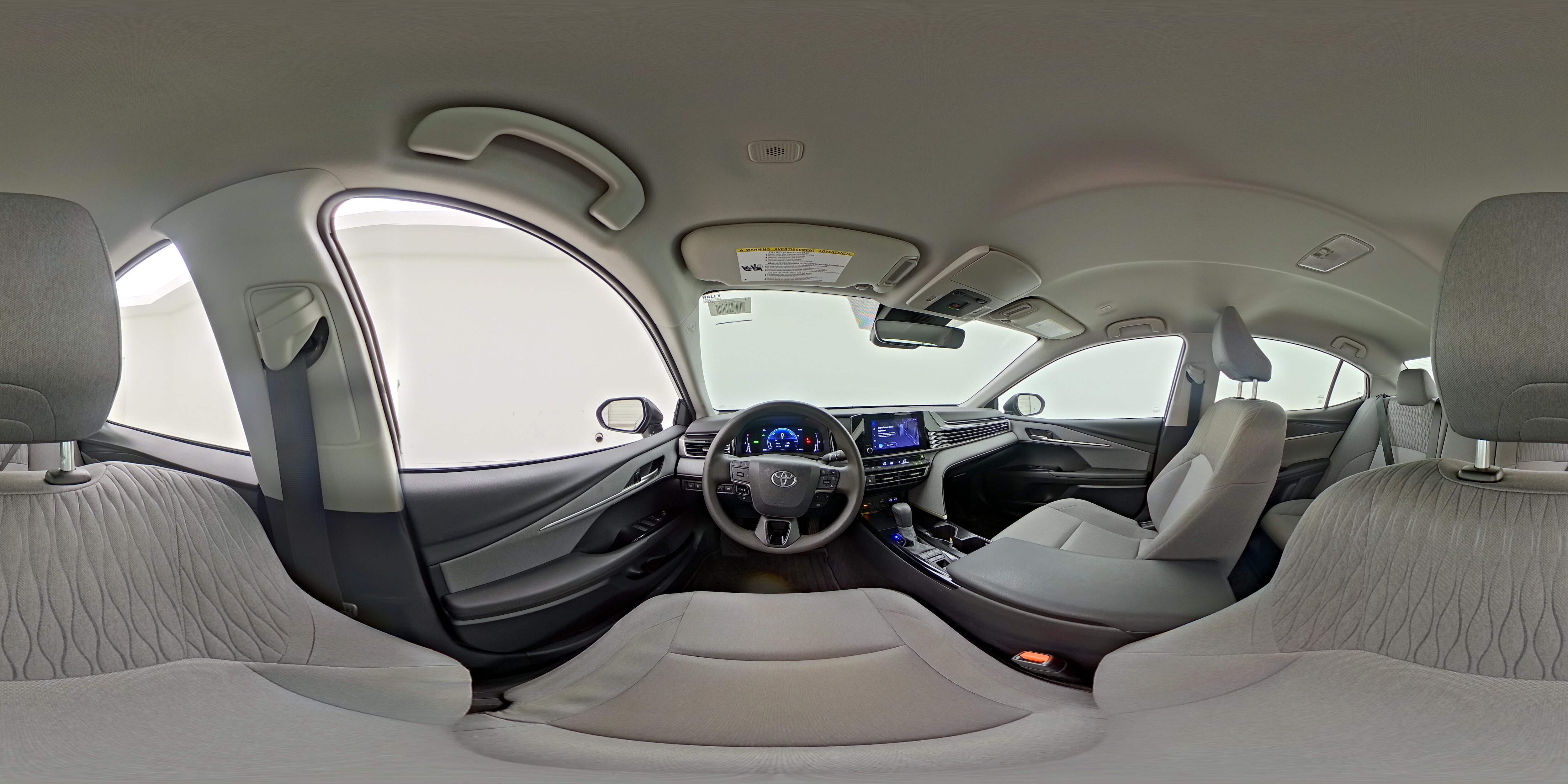 2025 Toyota Camry LE - Photo 26
