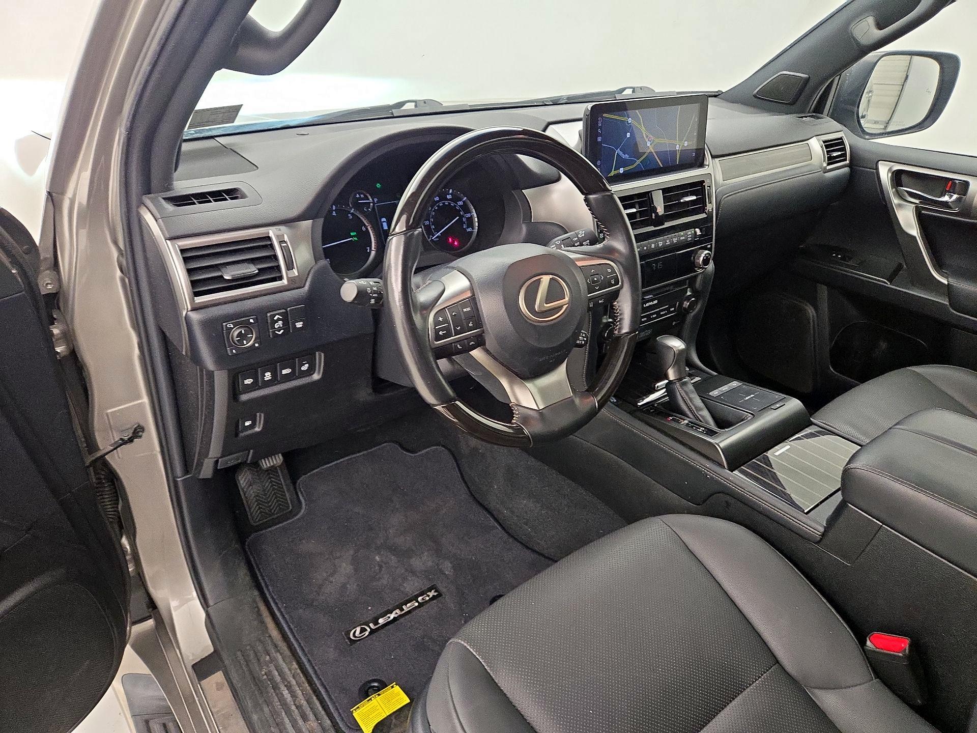 Thumbnail: 2023 Lexus GX - 11