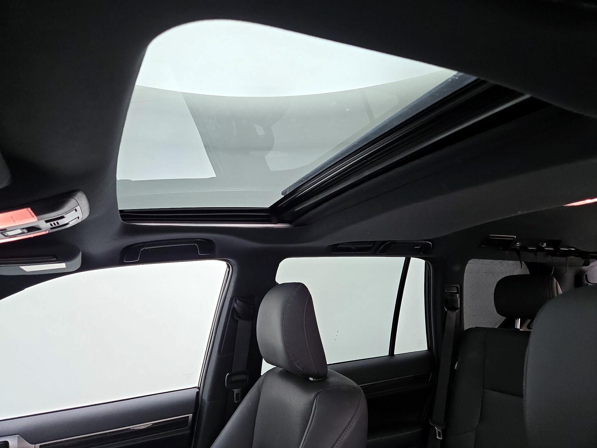 Thumbnail: 2023 Lexus GX - 20