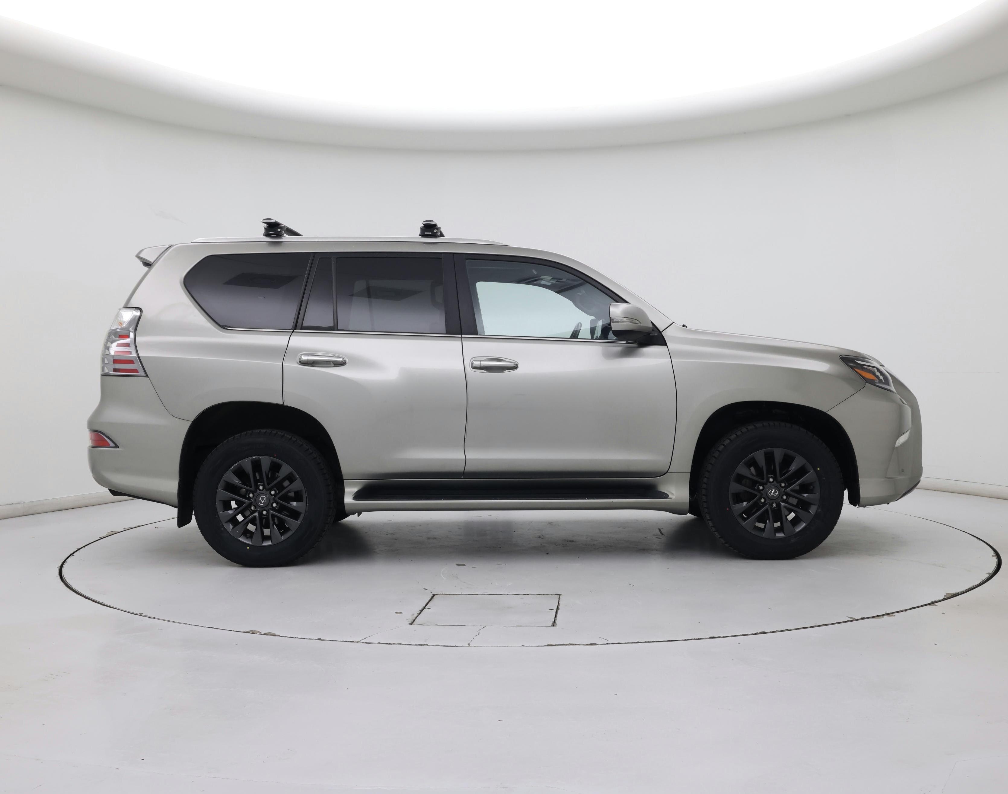 Thumbnail: 2023 Lexus GX - 7