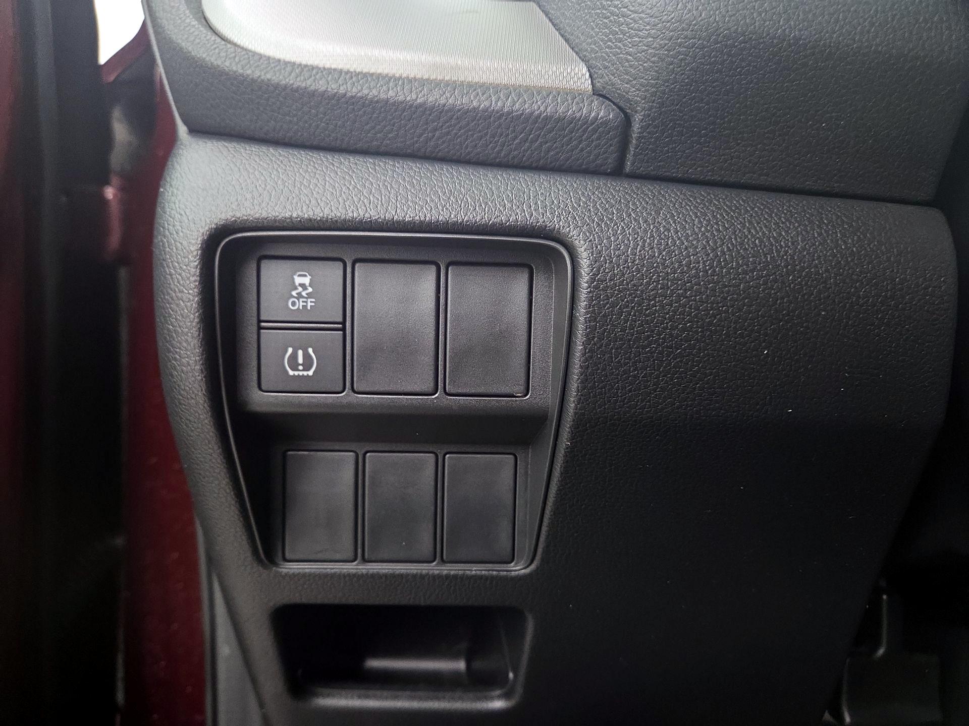 Thumbnail: 2017 Honda CR-V - 13