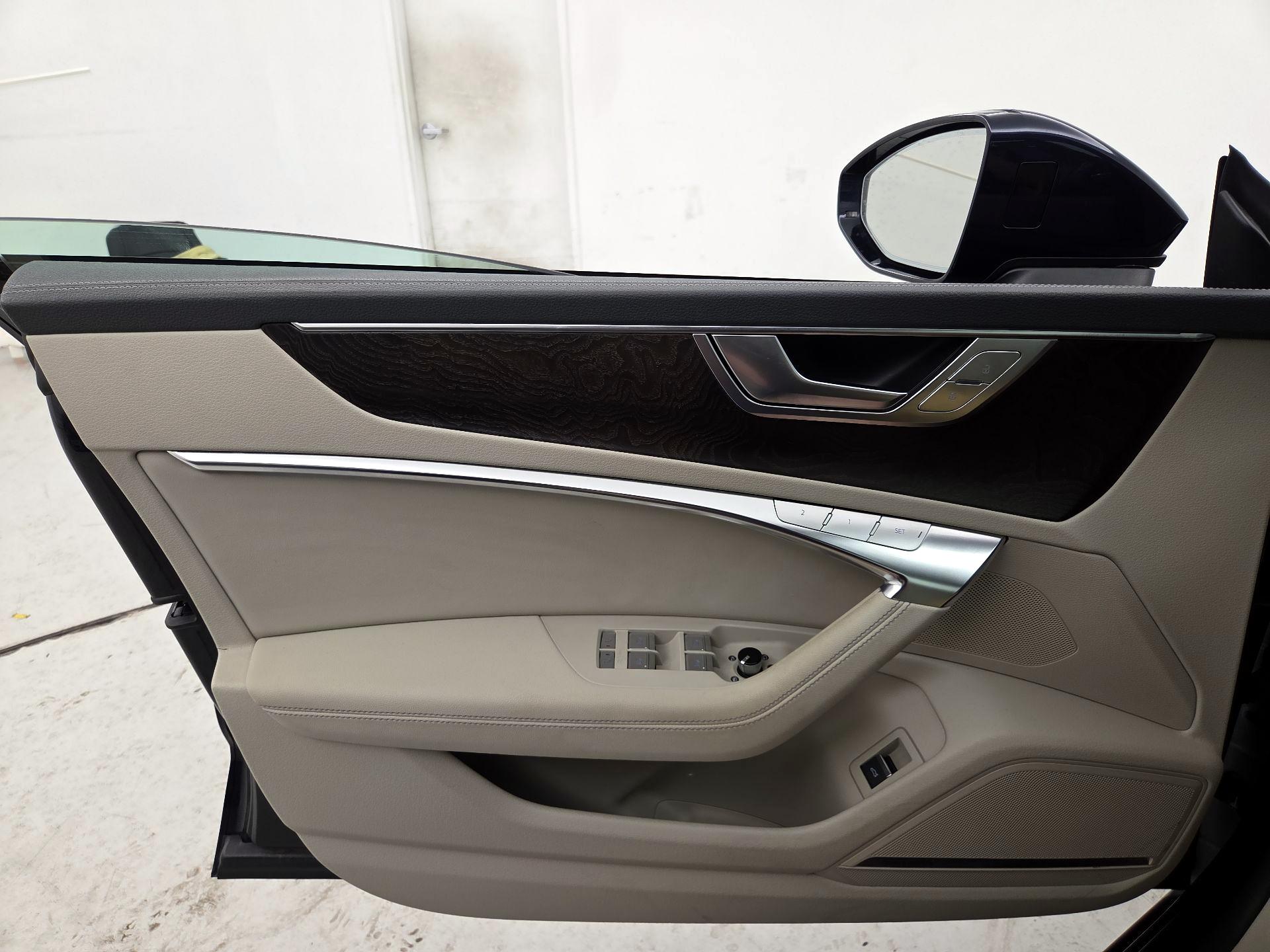 Thumbnail: 2020 Audi A7 - 12