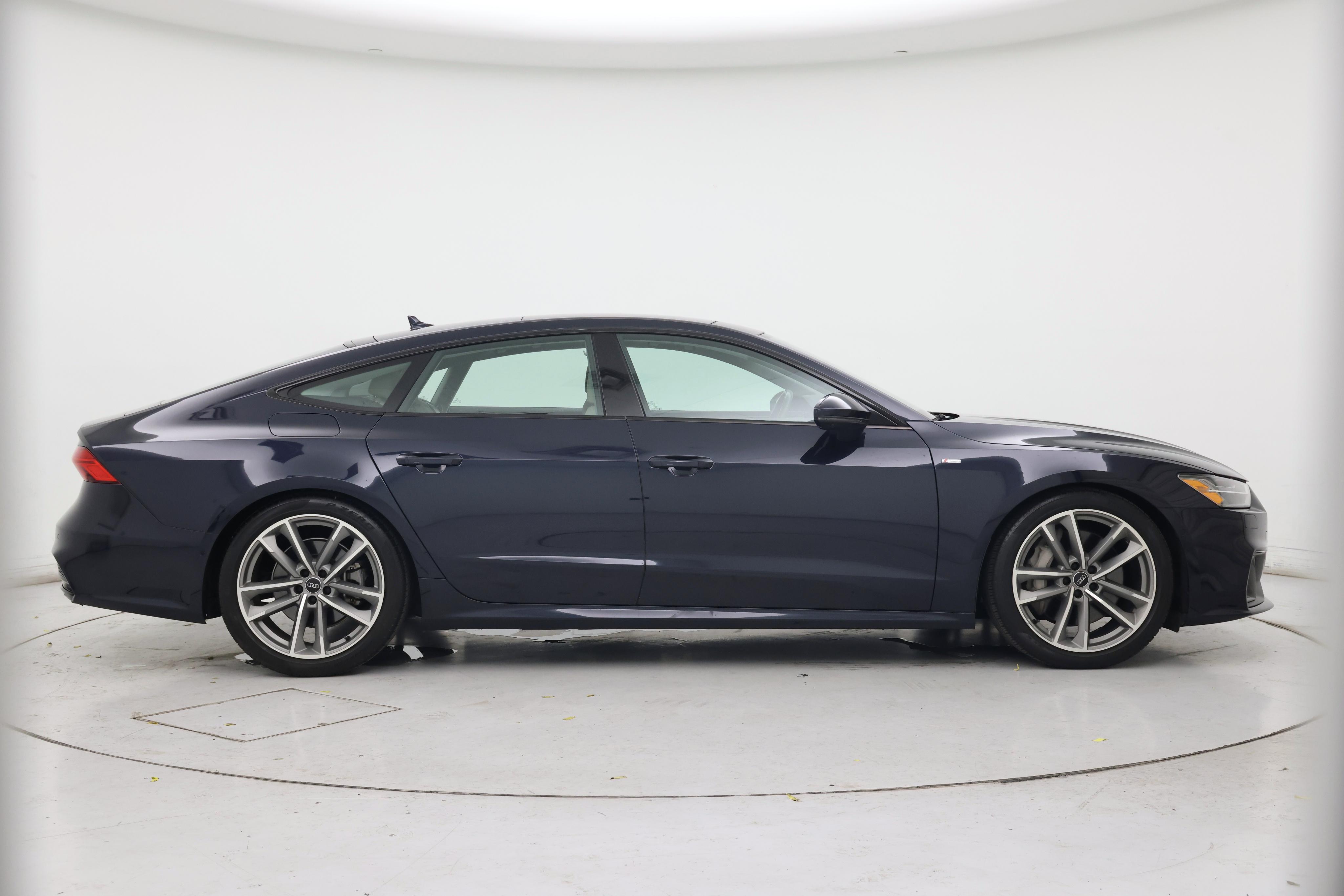 Thumbnail: 2020 Audi A7 - 7