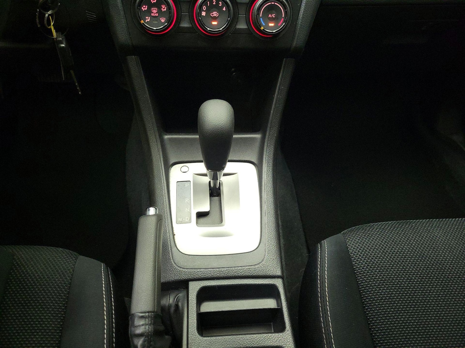2014 Subaru XV Crosstrek Premium - Photo 17