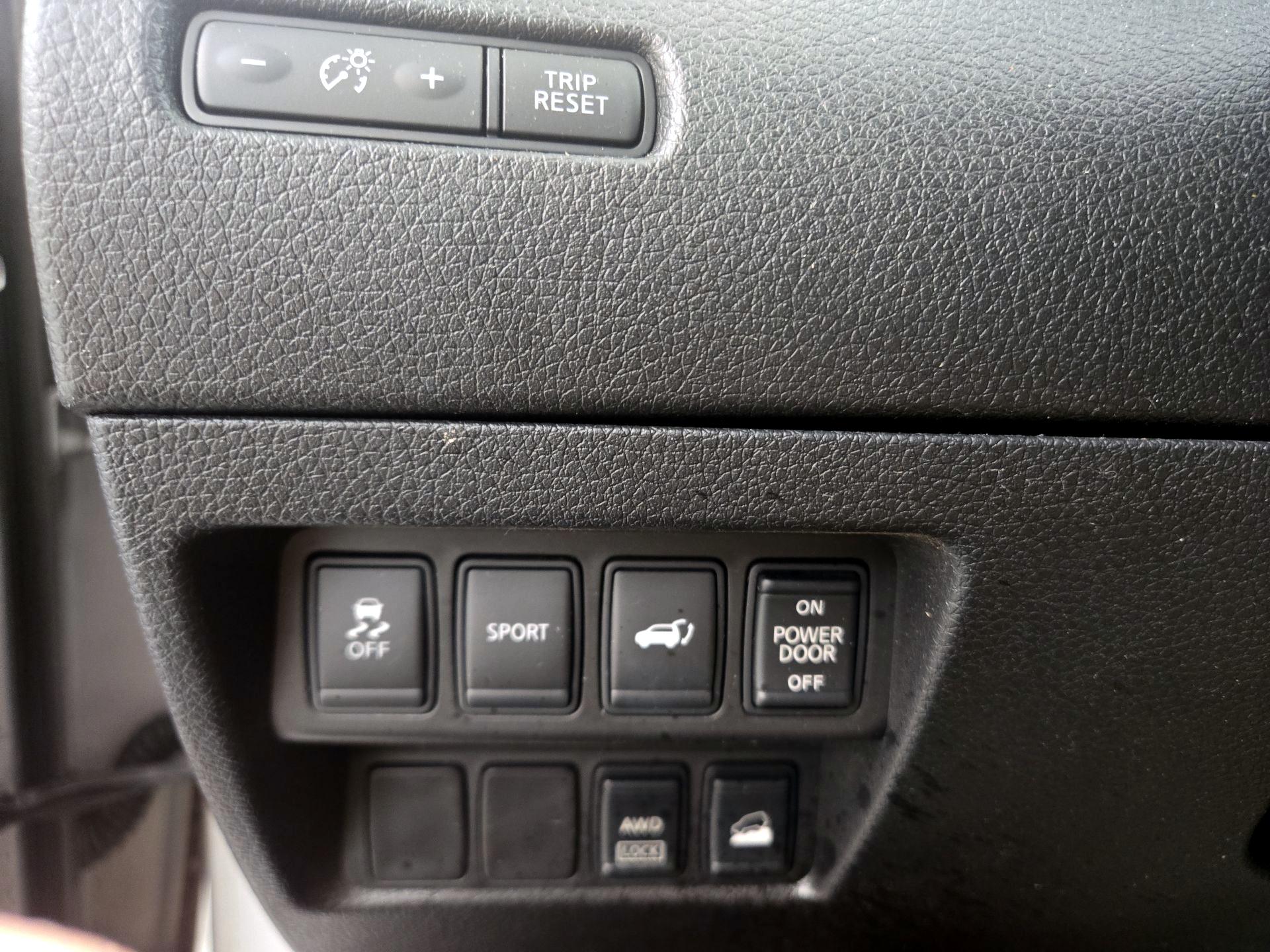 Thumbnail: 2014 Nissan Rogue - 13