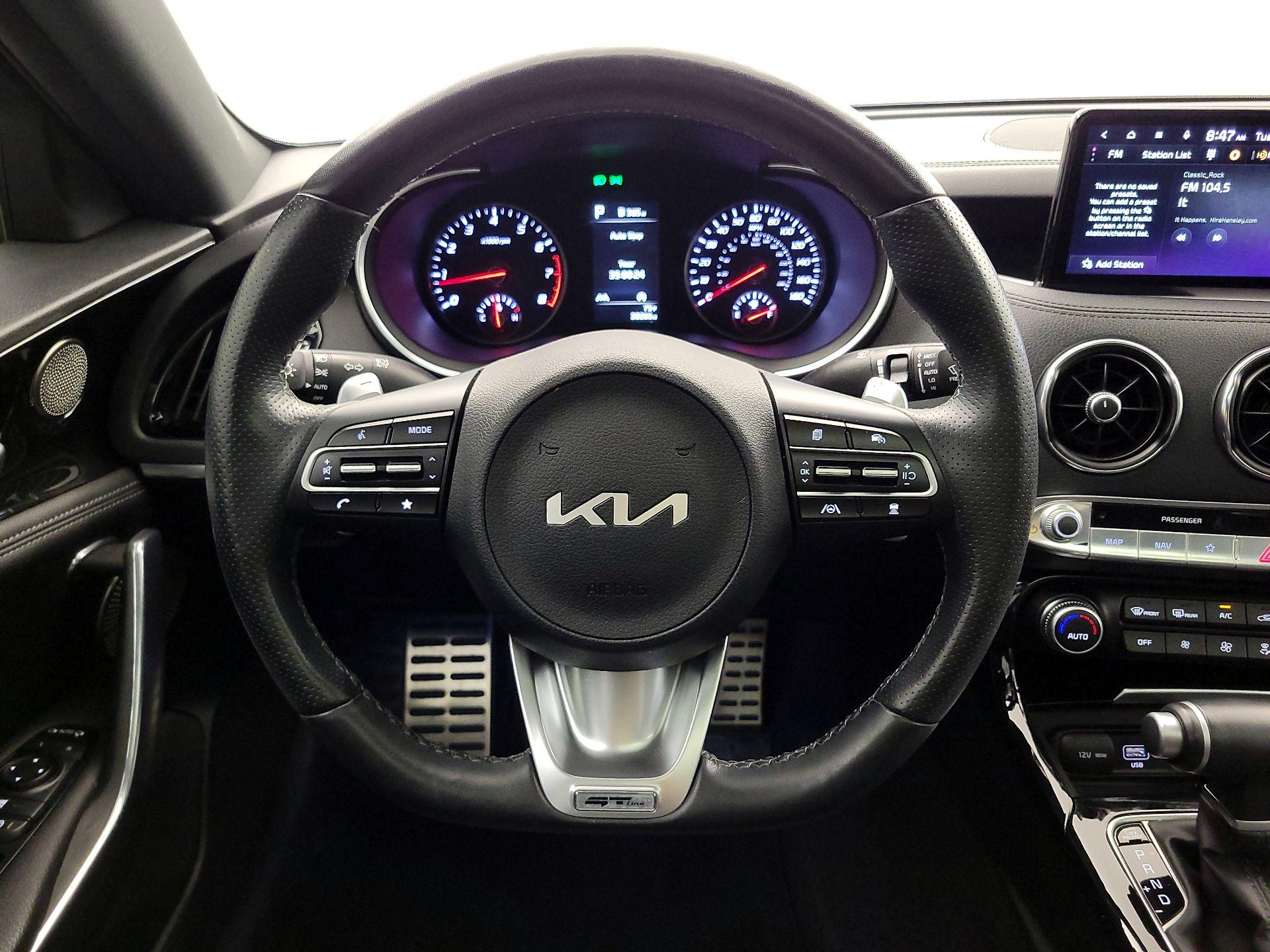 Thumbnail: 2023 Kia Stinger - 10