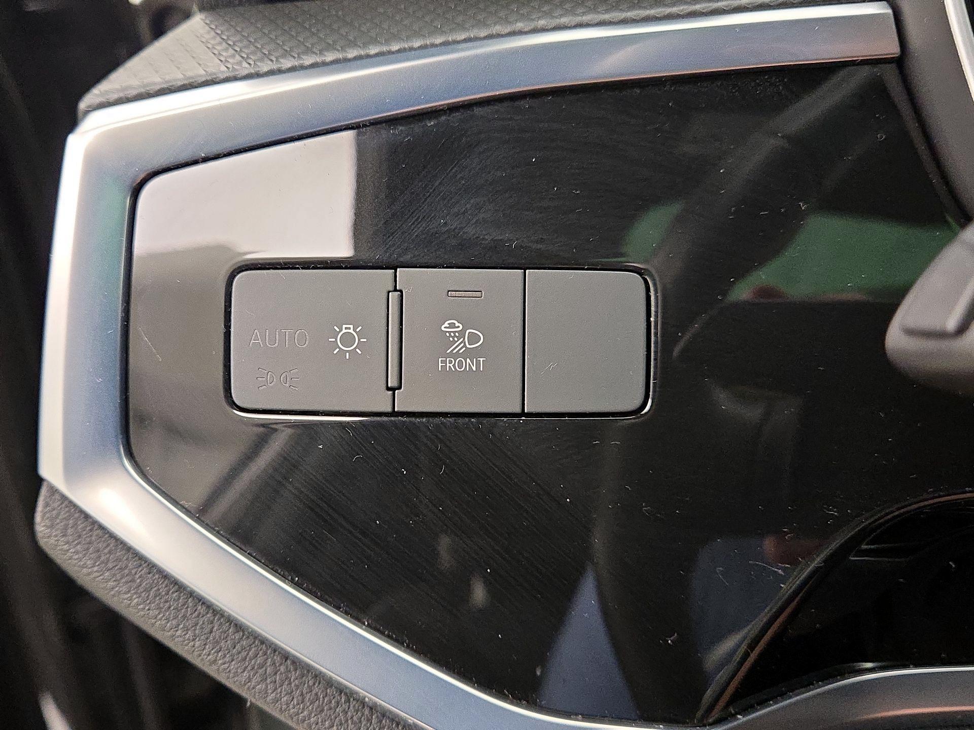 Thumbnail: 2022 Audi Q3 - 13