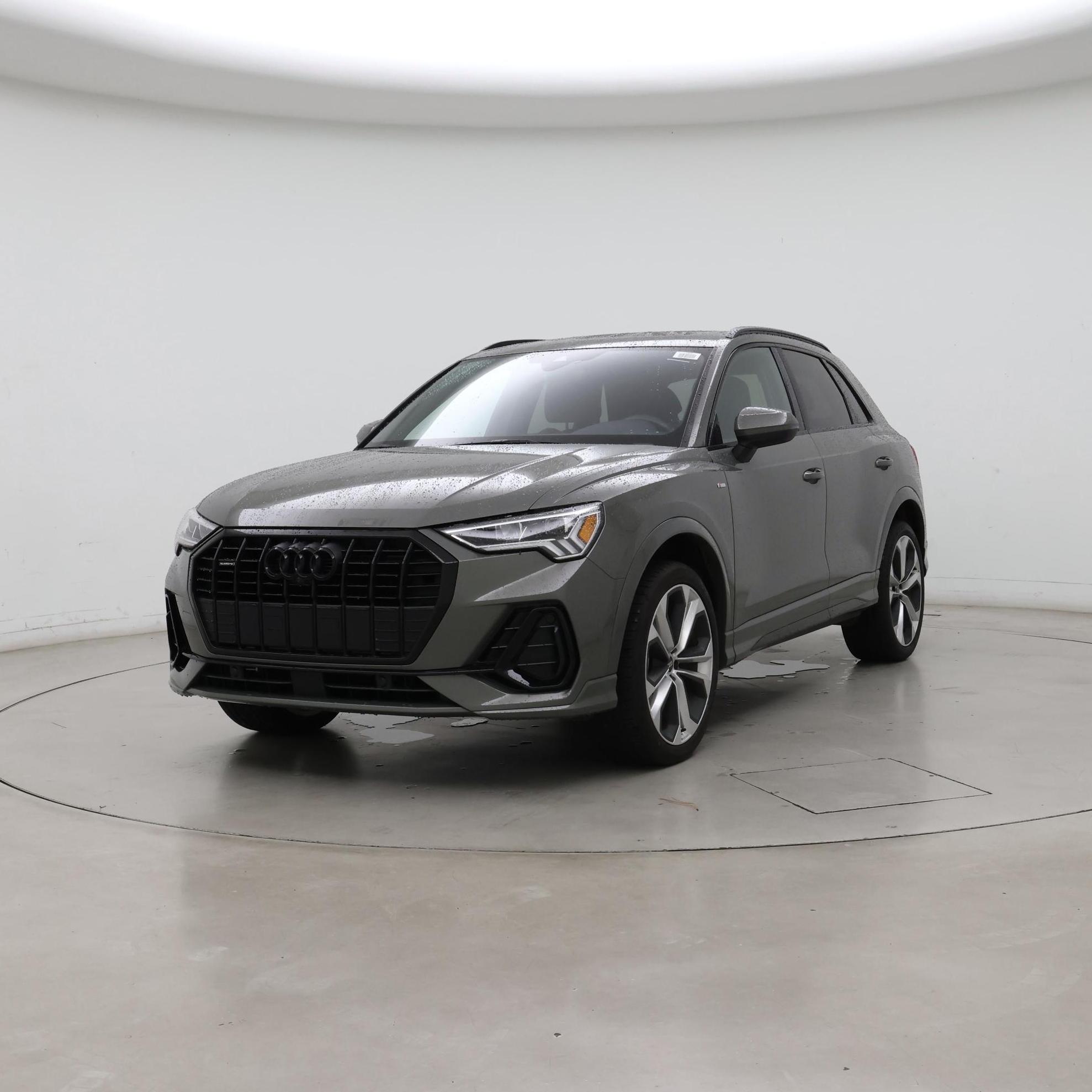 Thumbnail: 2022 Audi Q3 - 4