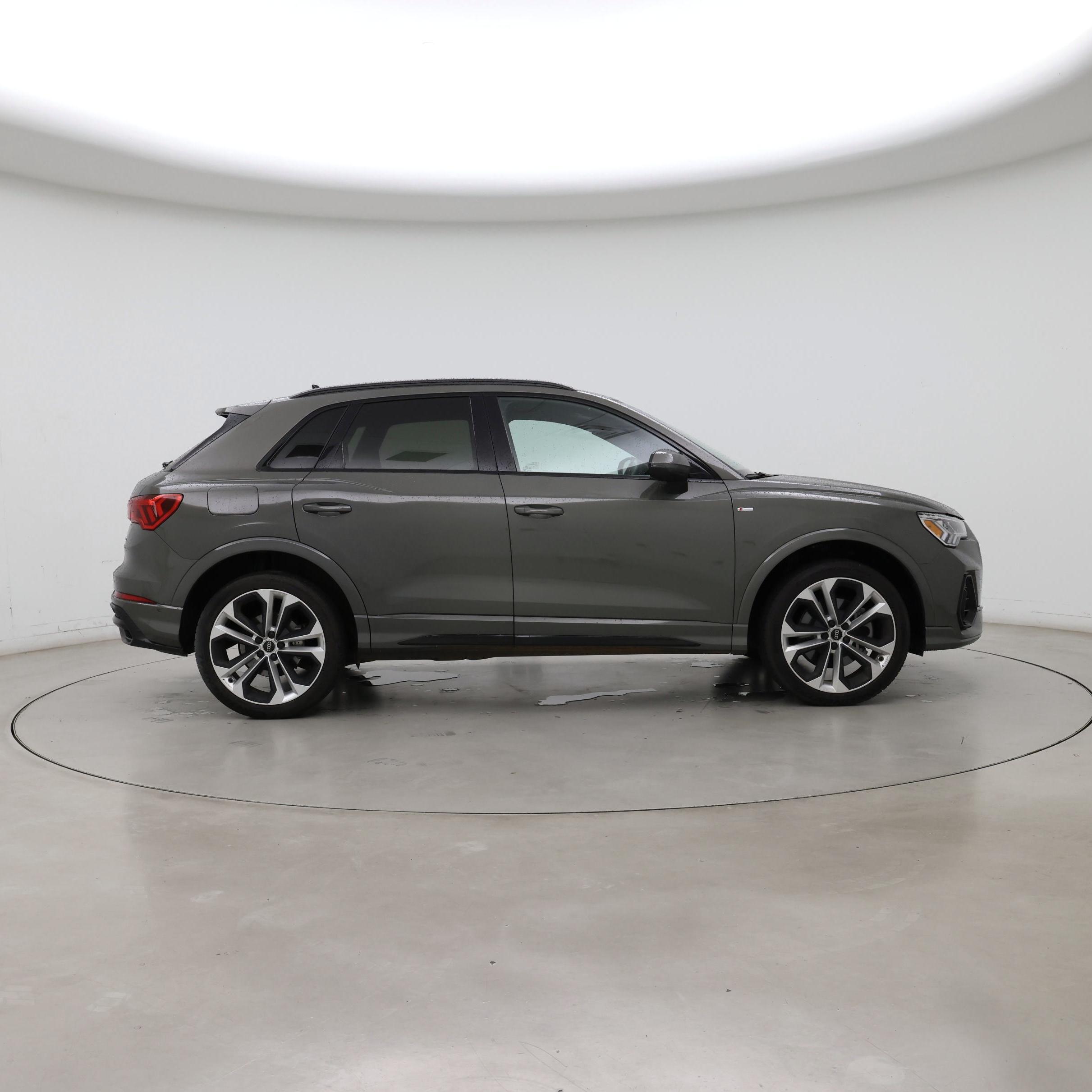 Thumbnail: 2022 Audi Q3 - 7
