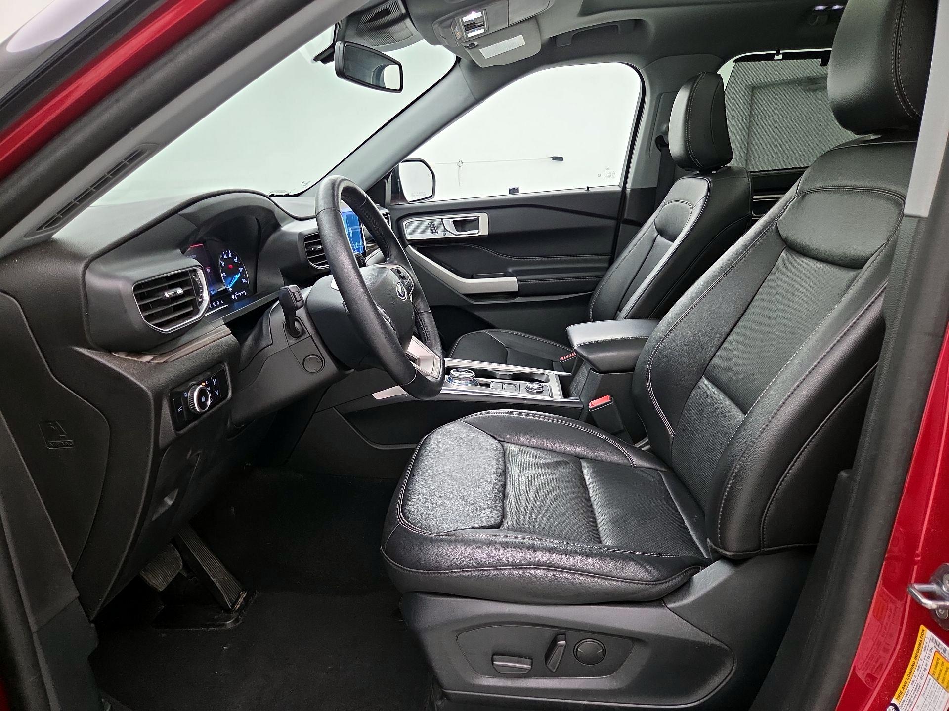 Thumbnail: 2023 Ford Explorer - 11