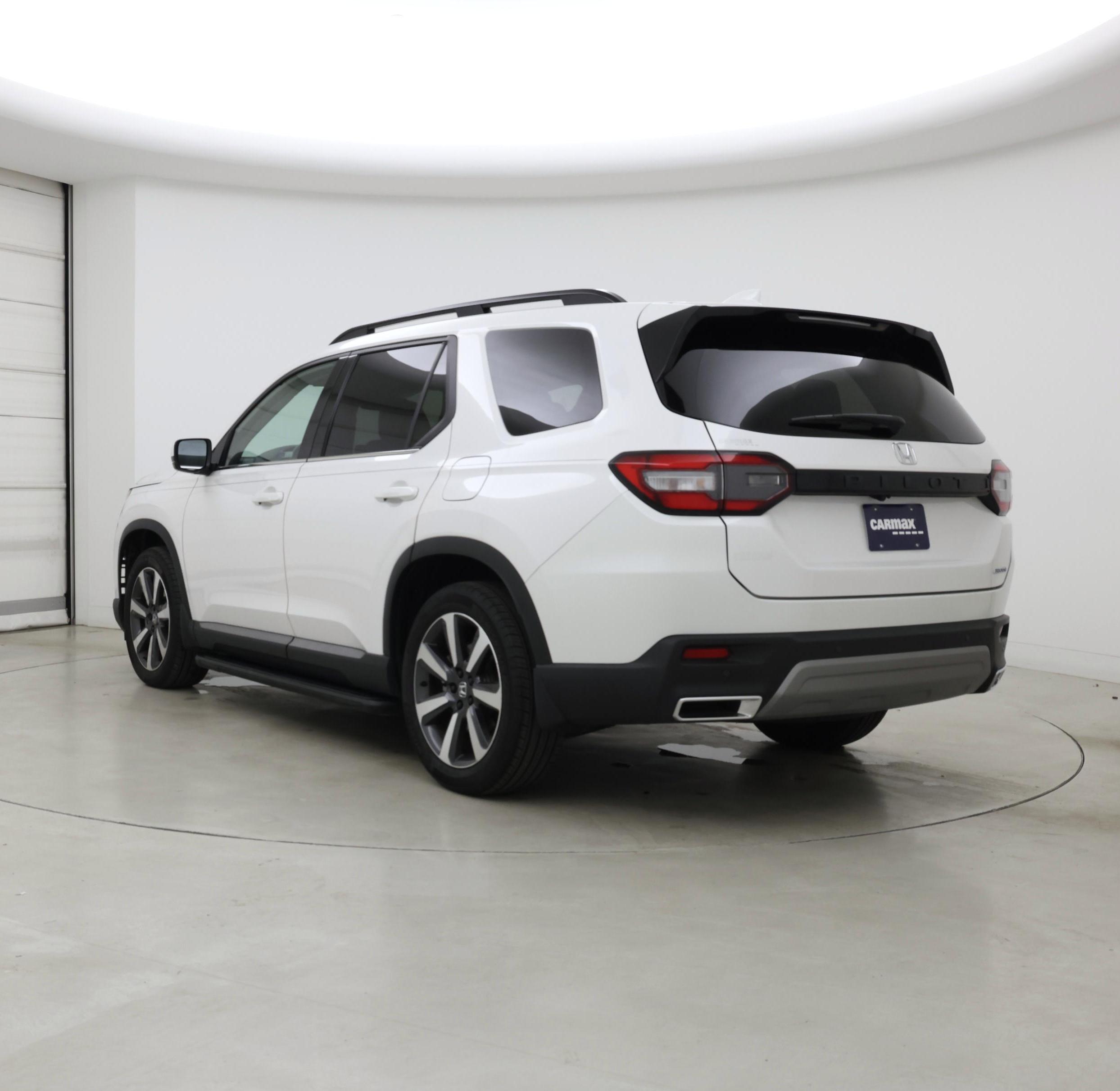 Thumbnail: 2024 Honda Pilot - 2