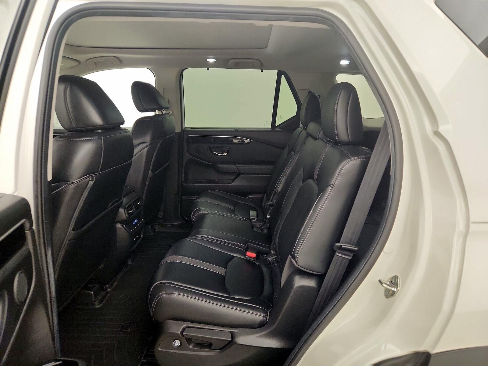 Rear Air Conditioning