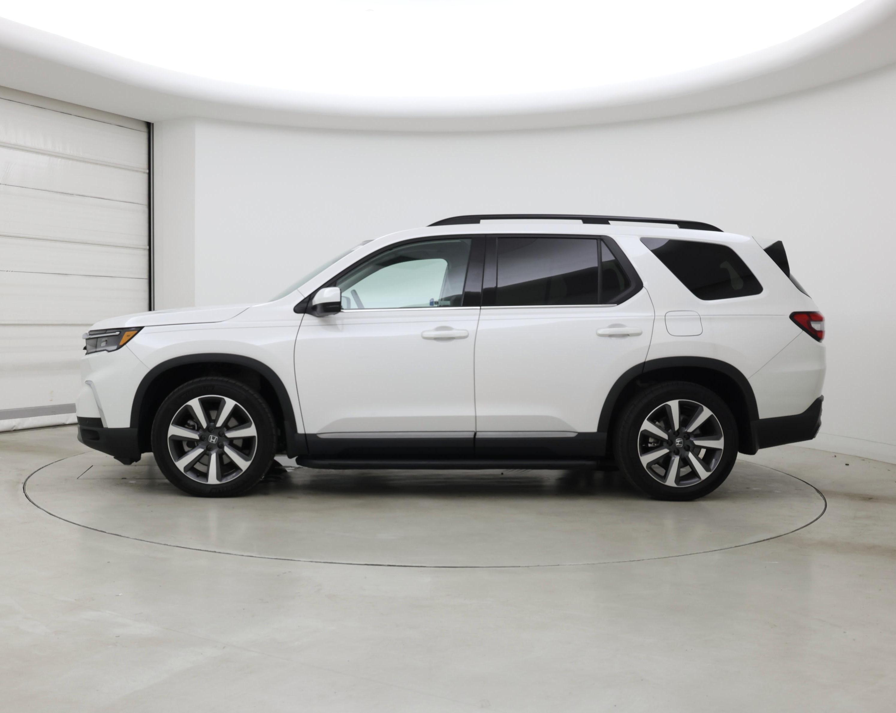Thumbnail: 2024 Honda Pilot - 3